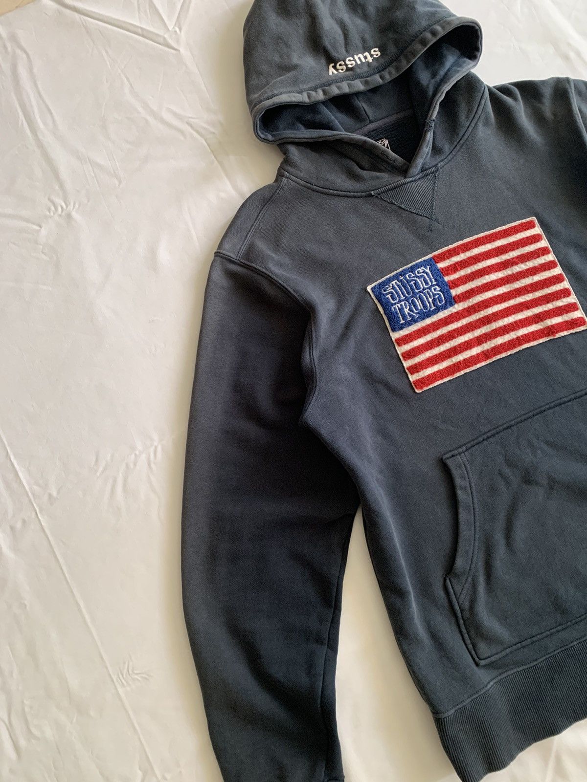 Stussy Sick🔥Sunfaded Stussy Troops Embroidered American Flag Hoodie Size US M / EU 48-50 / 2 - 7 Thumbnail