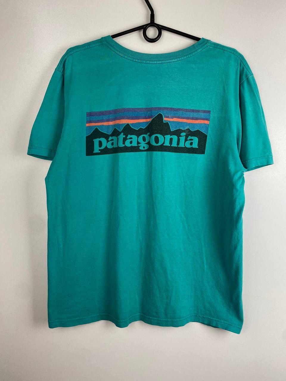 Patagonia Patagonia big logo outdoor vintage t-shirts size M Size US M / EU 48-50 / 2 - 2 Thumbnail