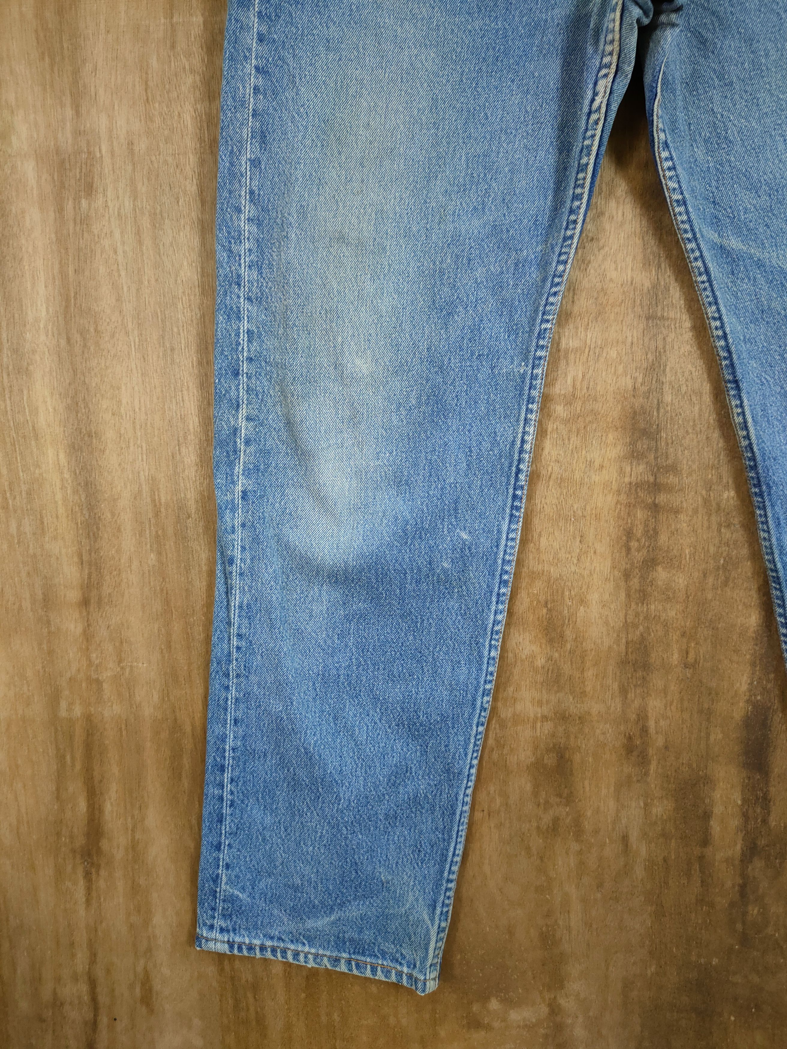 Levi's DL Levis 501xx distressed faded vintage denim pants #46-891 Size US 33 - 2 Thumbnail