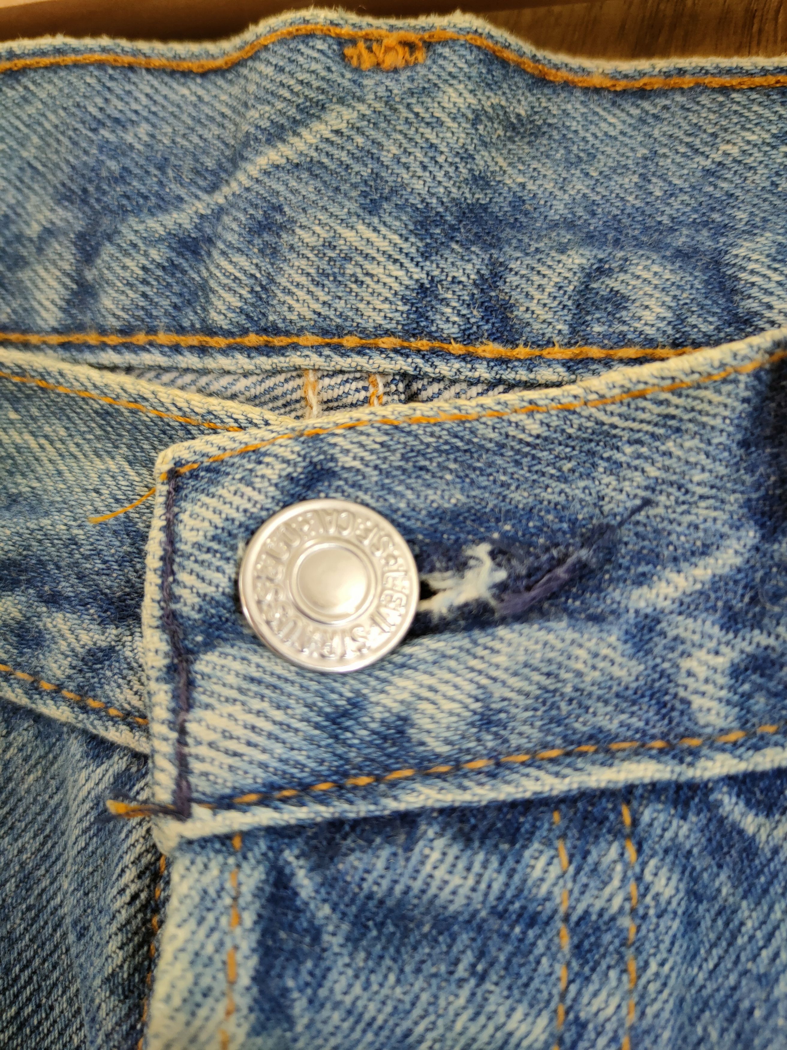 Levi's DL Levis 501xx distressed faded vintage denim pants #46-891 Size US 33 - 6 Thumbnail