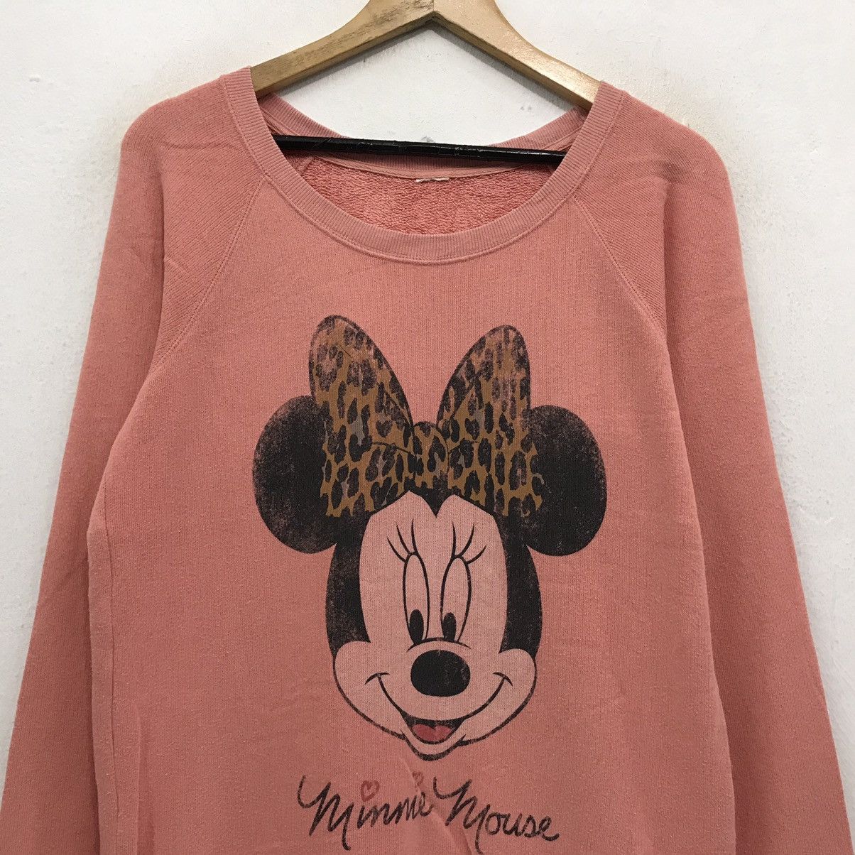Disney × Japanese Brand × Mickey Mouse Minie Mouse Sweatshirt Crewneck Biglogo Minie Design Size US M / EU 48-50 / 2 - 2 Thumbnail
