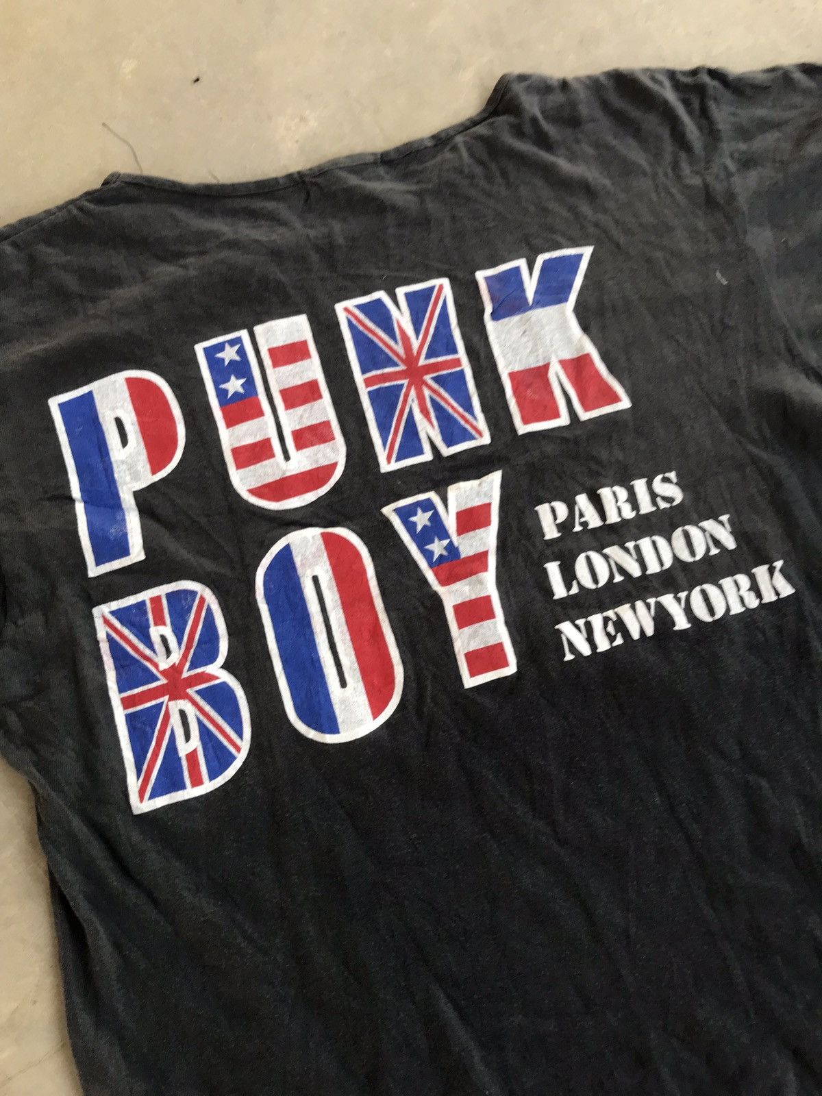 Japanese Brand Punk Boy T Shirt Vintage Size US S / EU 44-46 / 1 - 2 Thumbnail