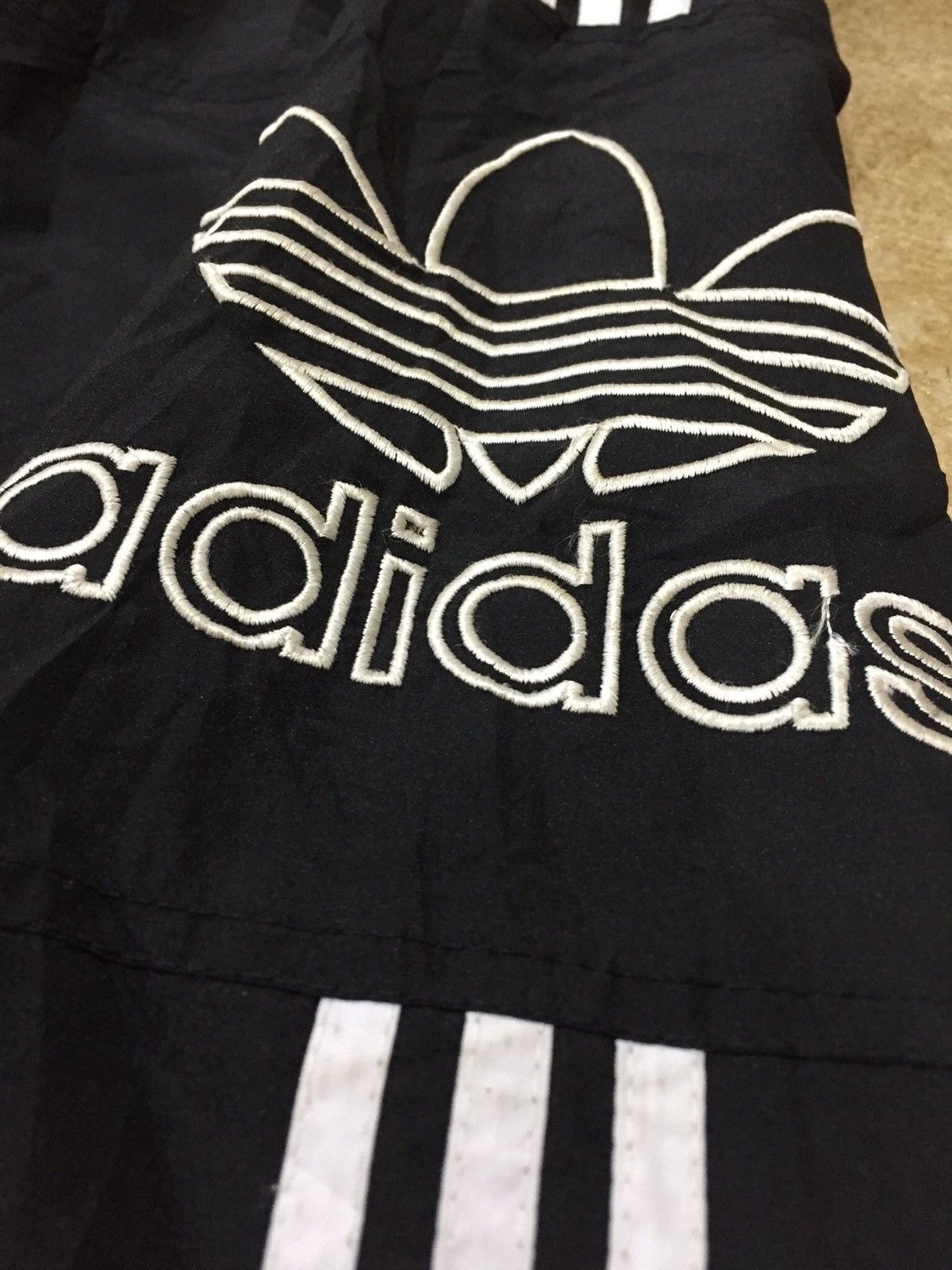 Adidas Adidas Tracksuit Trefoil Embroidered Big Logo Jogger Pants Size US 33 - 5 Thumbnail