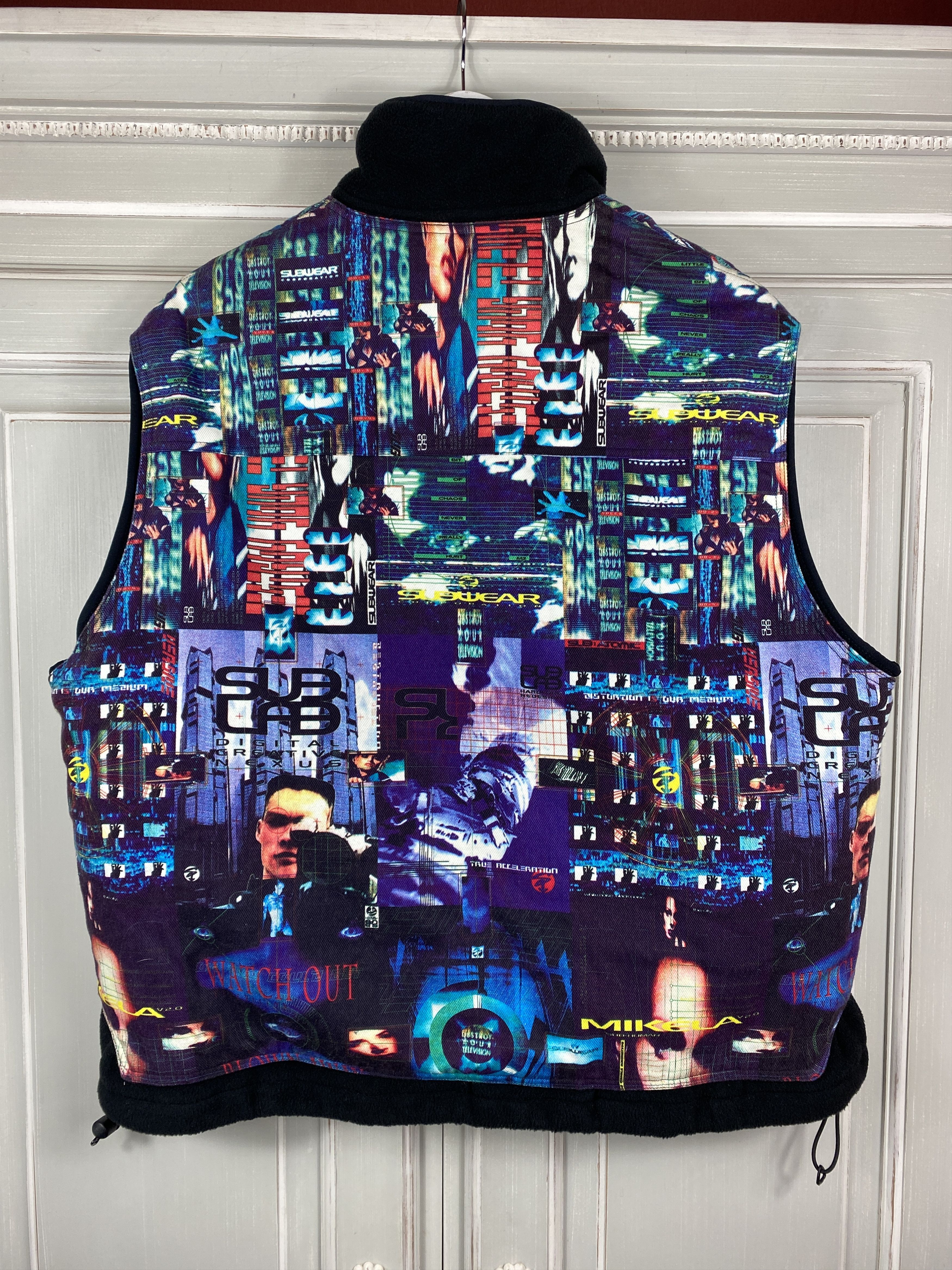 Eddie Bauer vintage eddie bauer faces vest like Gaultier Size US L / EU 52-54 / 3 - 11 Thumbnail