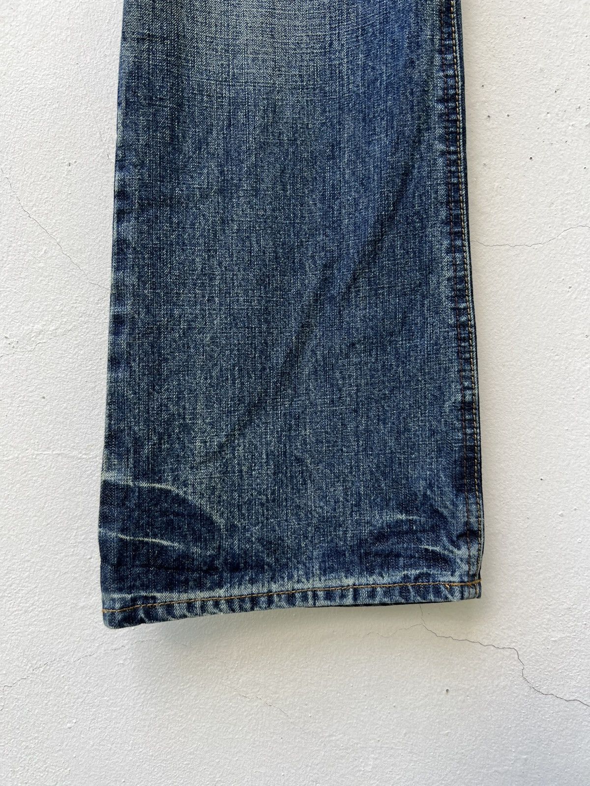 Vintage Vintage Custom Culture Japan Fade Denim Flare Jeans Size US 30 / EU 46 - 11 Thumbnail