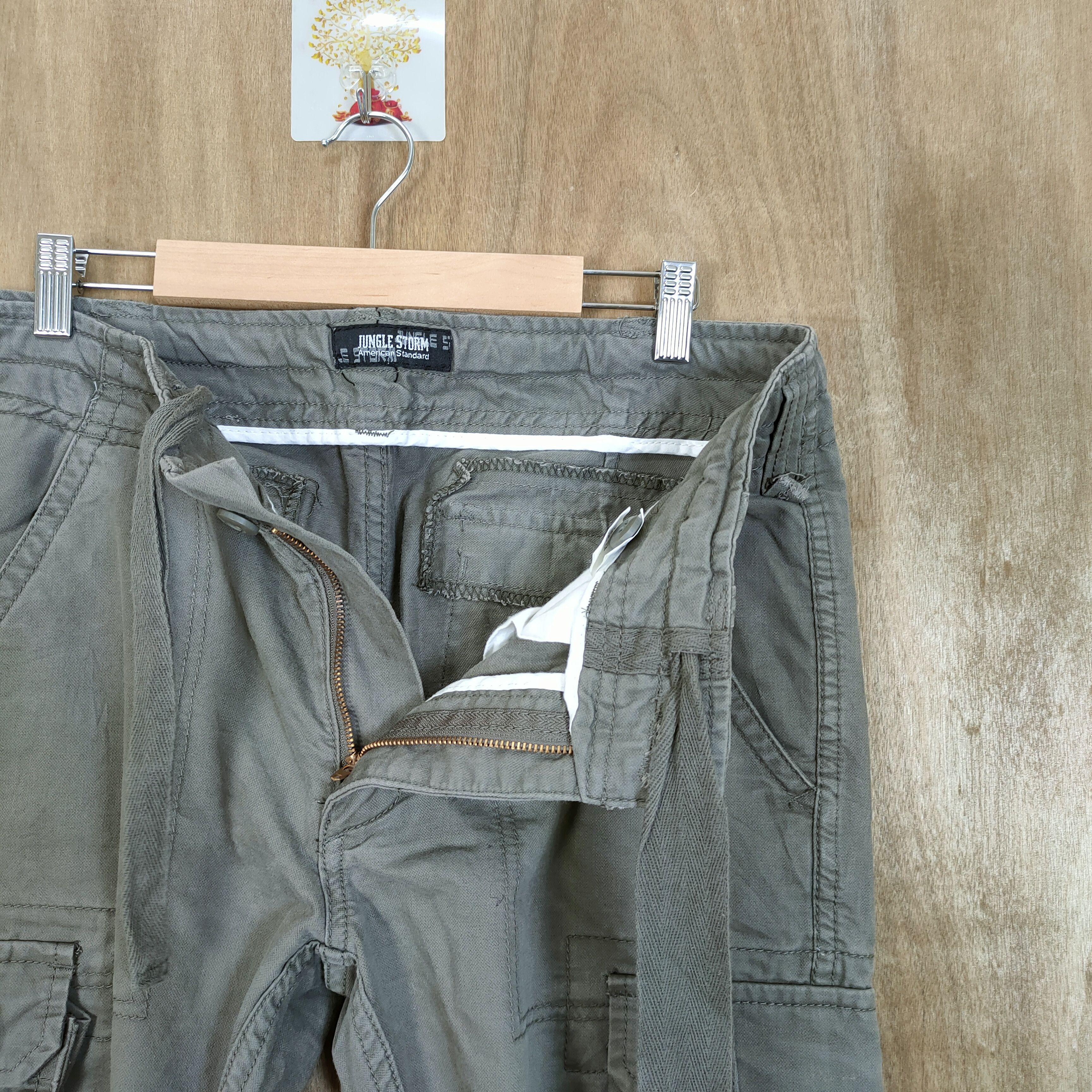 Japanese Brand VINTAGE GREY BONDAGE CARGO PANTS/ PARACHUTE PANTS Size US 32 / EU 48 - 7 Thumbnail