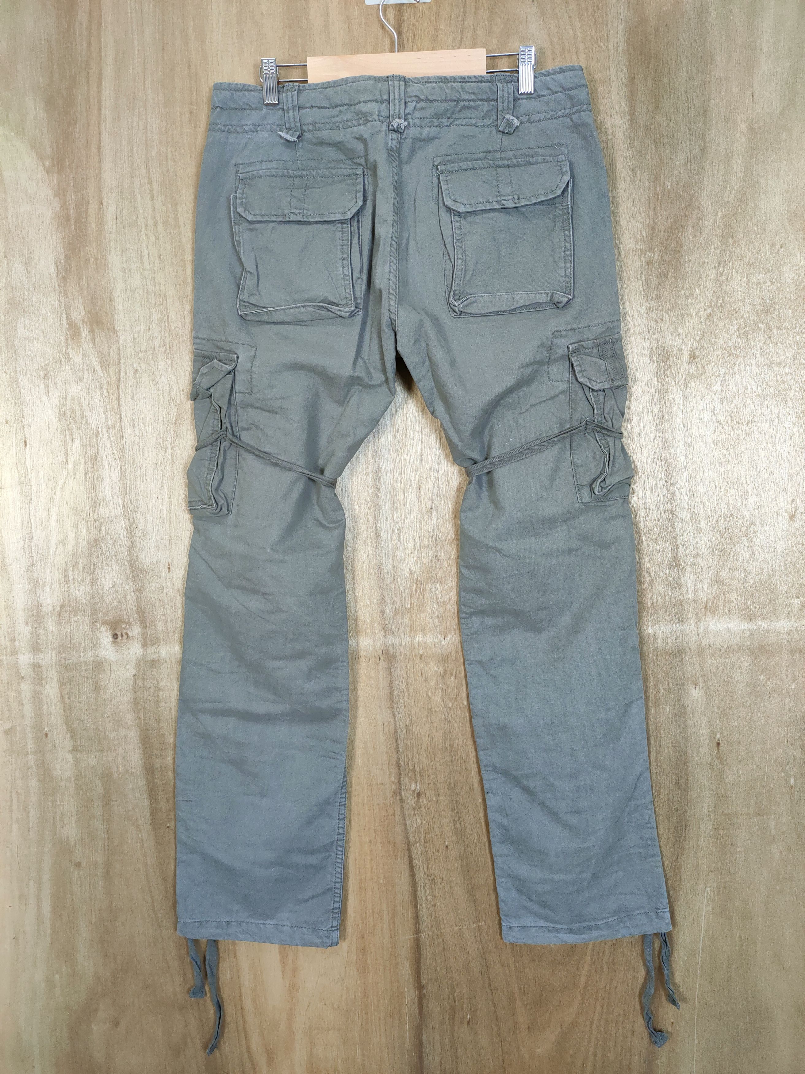 Japanese Brand VINTAGE GREY BONDAGE CARGO PANTS/ PARACHUTE PANTS Size US 32 / EU 48 - 4 Thumbnail