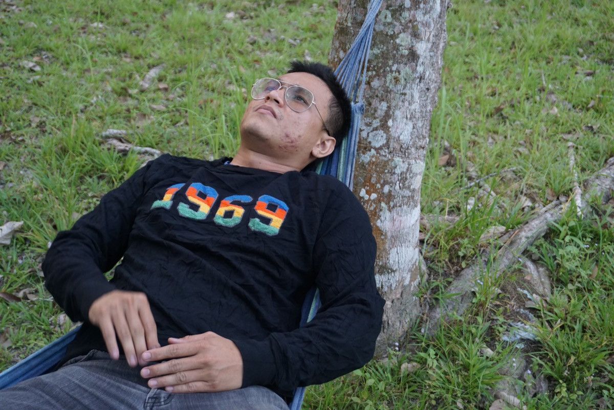 Gap Gap 1969 spell out embroidery rainbow color sweatshirts Size US S / EU 44-46 / 1 - 3 Thumbnail