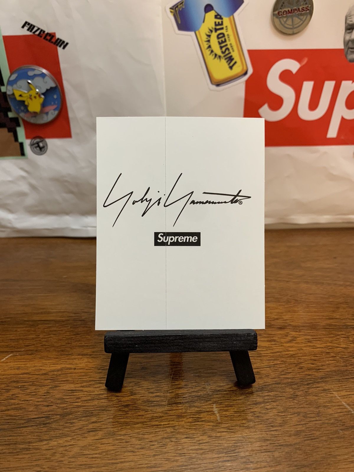 Chito × Supreme × Yohji Yamamoto Supreme Sticker Size ONE SIZE - 8 Thumbnail