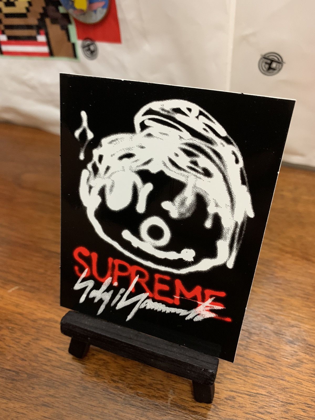 Chito × Supreme × Yohji Yamamoto Supreme Sticker Size ONE SIZE - 4 Thumbnail