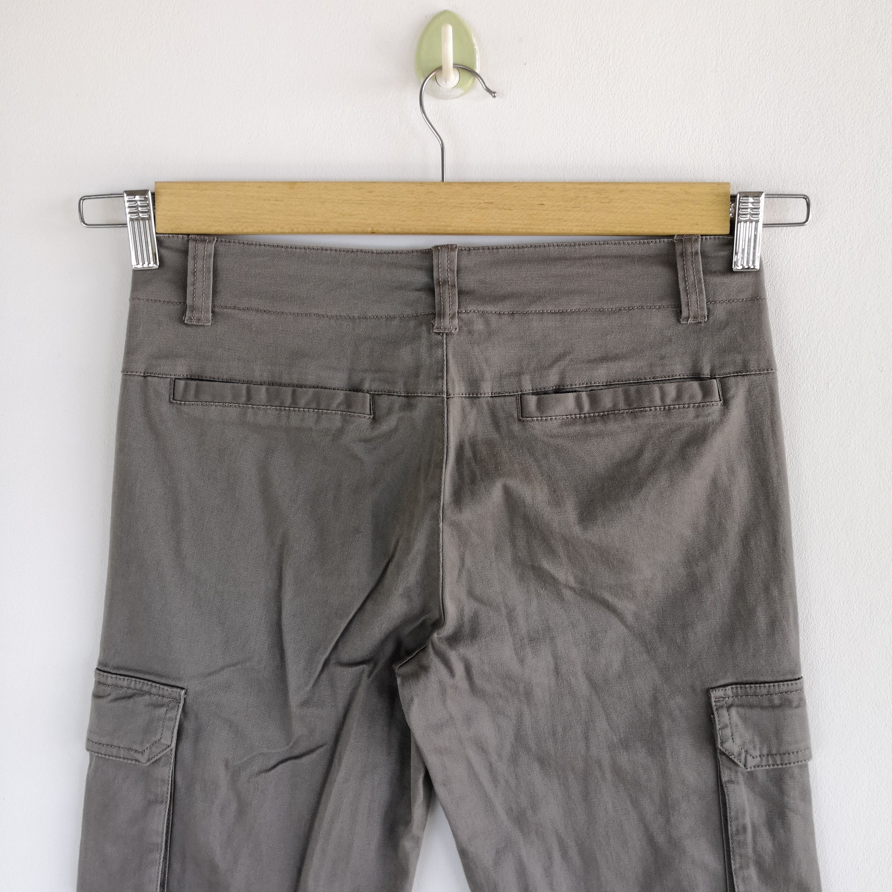 Nike Nike Cargo Pants Nike Swoosh Multipockets Fatigue Trousers Size 28" / US 6 / IT 42 - 4 Thumbnail