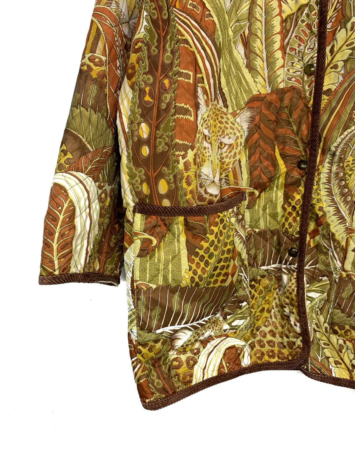 Salvatore Ferragamo × Vintage SENDOFFERS Salvatore Ferragamo Jungle Motif Printed Jacket Size US M / EU 48-50 / 2 - 3 Thumbnail