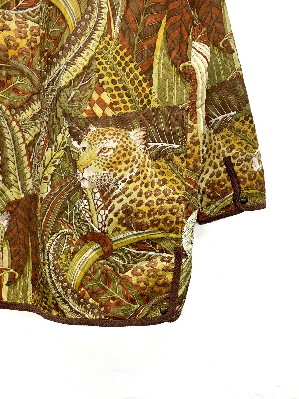 Salvatore Ferragamo × Vintage SENDOFFERS Salvatore Ferragamo Jungle Motif Printed Jacket Size US M / EU 48-50 / 2 - 6 Thumbnail