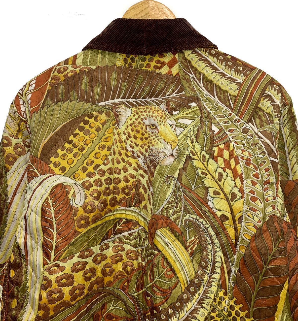 Salvatore Ferragamo × Vintage SENDOFFERS Salvatore Ferragamo Jungle Motif Printed Jacket Size US M / EU 48-50 / 2 - 5 Thumbnail