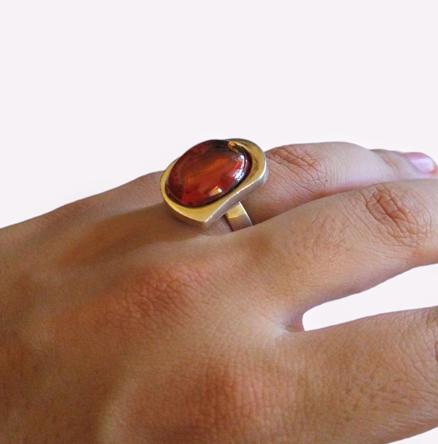 Other Vintage Sterling Silver Ring Size 8 Orange Amber Modern Size ONE SIZE - 9 Thumbnail