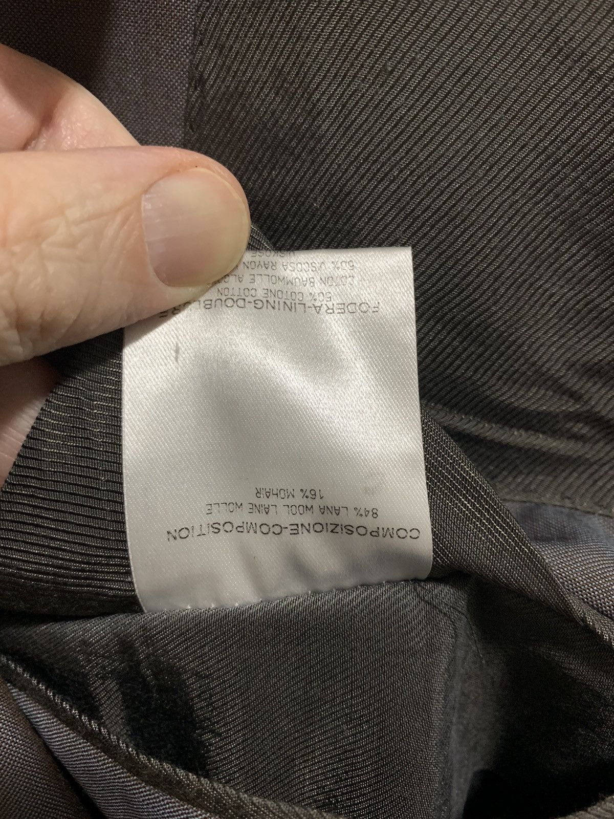 Alexander McQueen Mainline two-tone wool/mohair blazer, IT50, made in Italy Size 40R - 14 Thumbnail