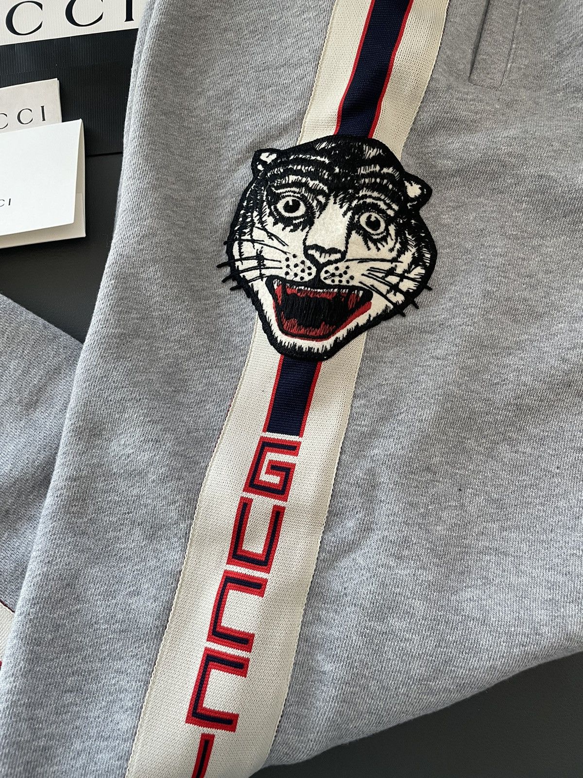 Gucci Rare $2k+ BrandNew Super Runway Gucci Tiger Track Sweatpants Size US 32 / EU 48 - 4 Thumbnail