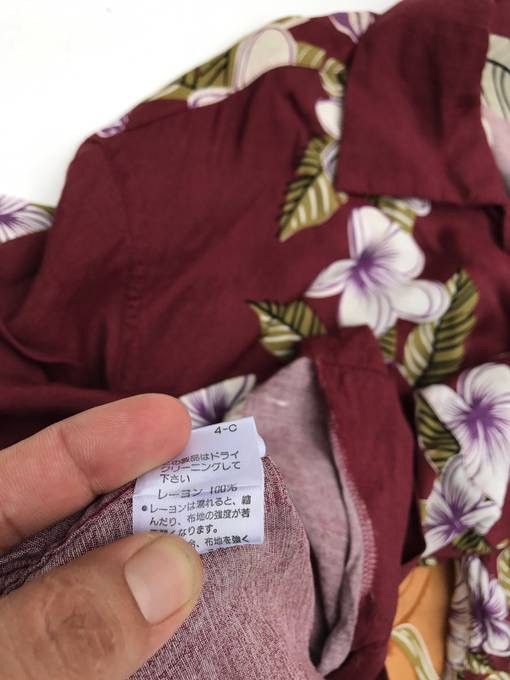 Vintage Hawaiian Shirt Aloha Vertical Flowers Hulla Girl Size US L / EU 52-54 / 3 - 6 Thumbnail