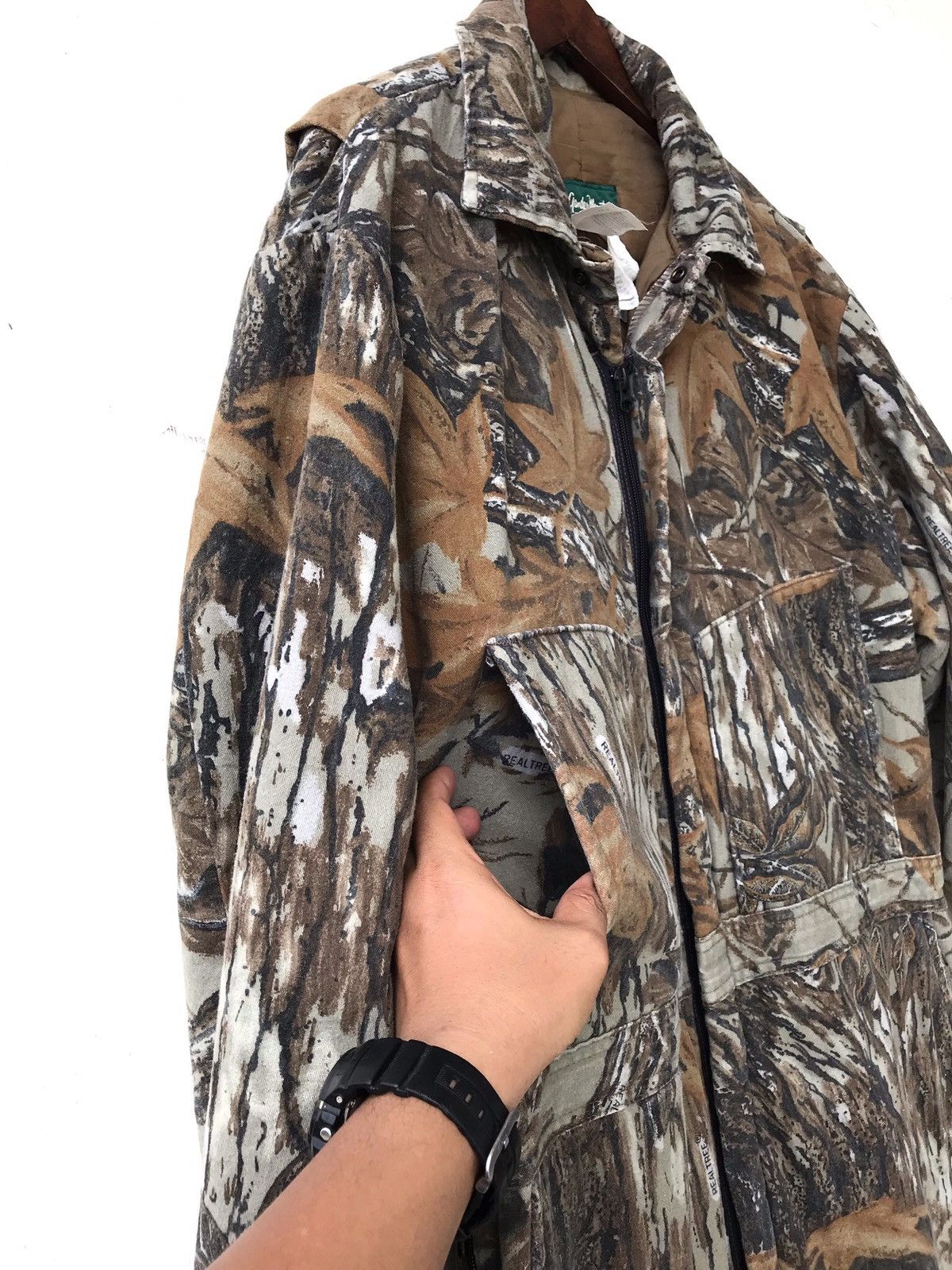 Other Real Tree Camo Tactical Coveralls Hunting Jacket Size US L / EU 52-54 / 3 - 5 Thumbnail