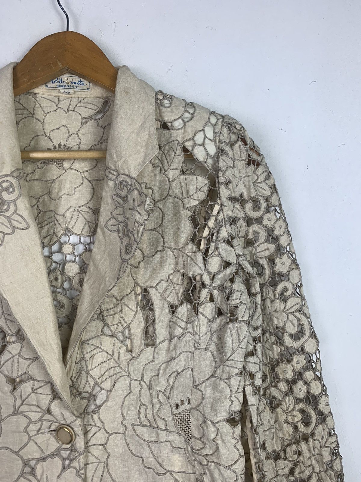 Japanese Brand × Vintage Vintage japanese brand Floral Lace Jacket Size S / US 4 / IT 40 - 5 Thumbnail