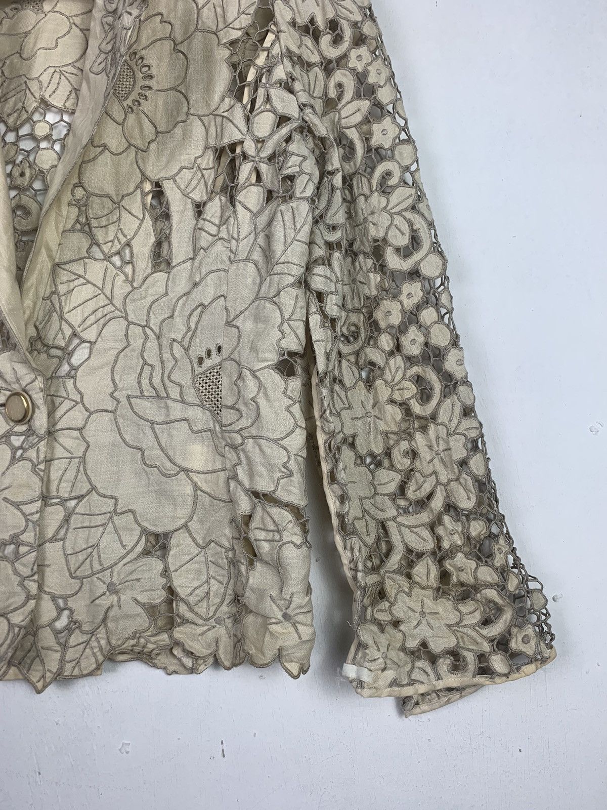 Japanese Brand × Vintage Vintage japanese brand Floral Lace Jacket Size S / US 4 / IT 40 - 6 Thumbnail