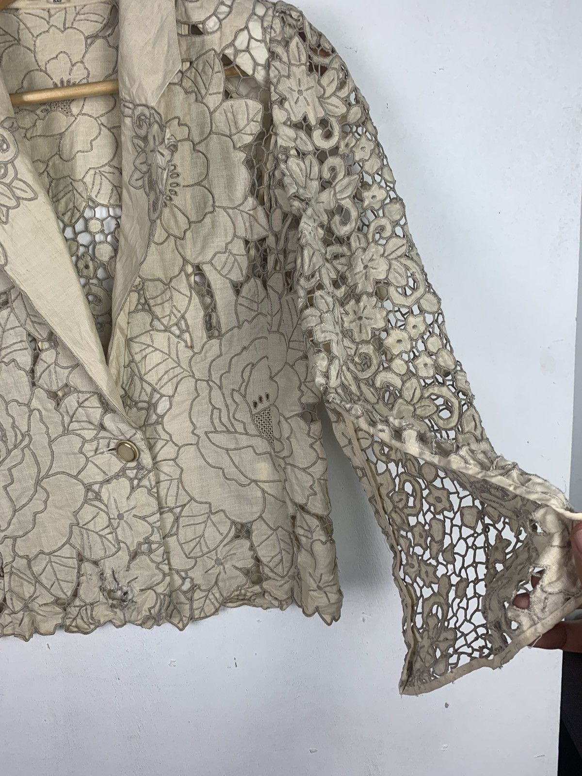 Japanese Brand × Vintage Vintage japanese brand Floral Lace Jacket Size S / US 4 / IT 40 - 8 Thumbnail