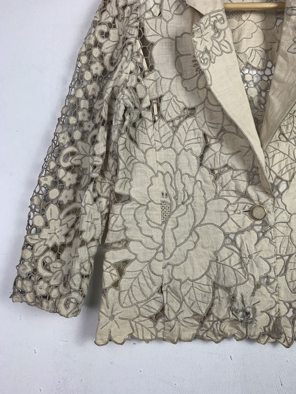 Japanese Brand × Vintage Vintage japanese brand Floral Lace Jacket Size S / US 4 / IT 40 - 4 Thumbnail