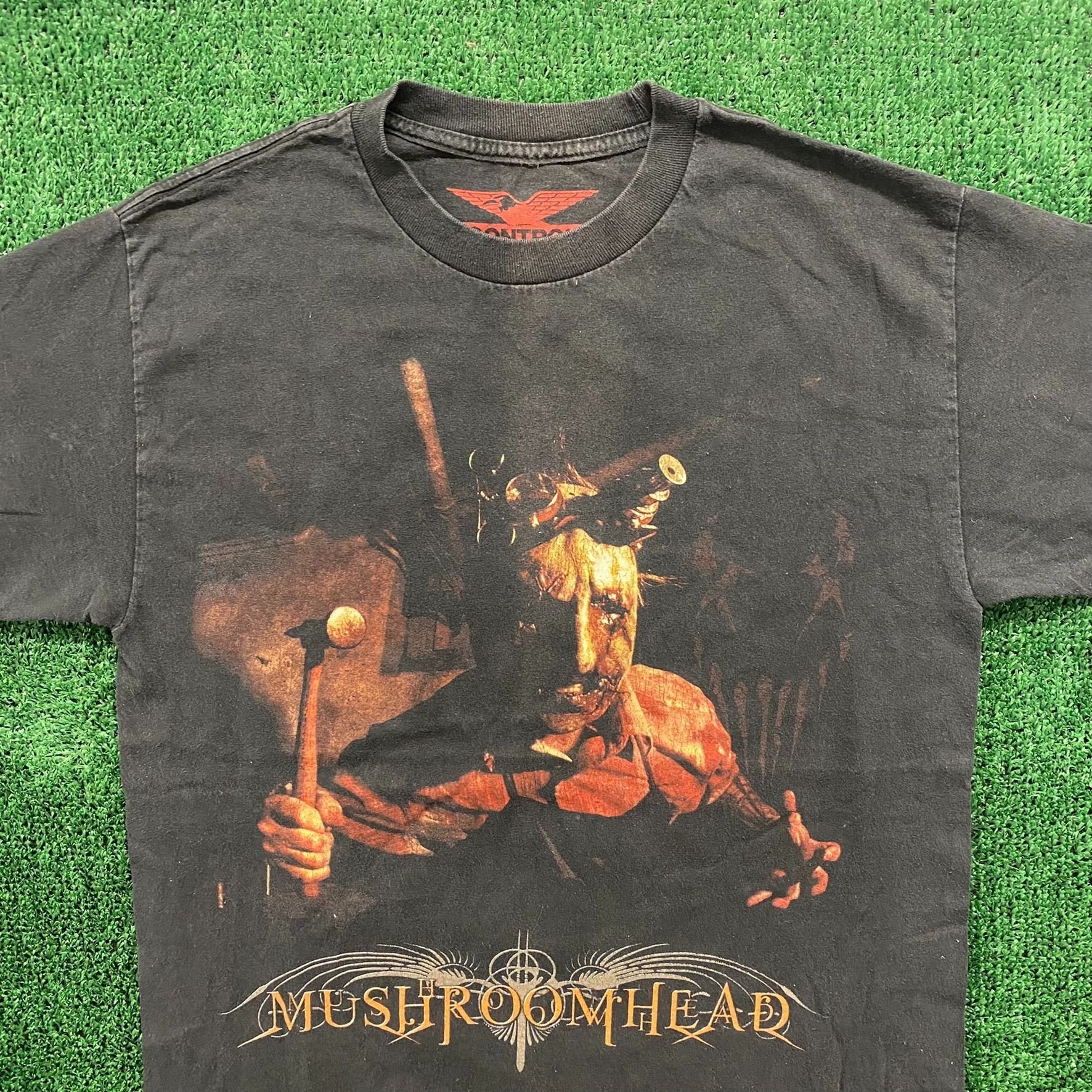 Band Tees Crazy Vintage Y2K Sun Faded Mushroomhead Metal Band T-Shirt Size US M / EU 48-50 / 2 - 2 Thumbnail