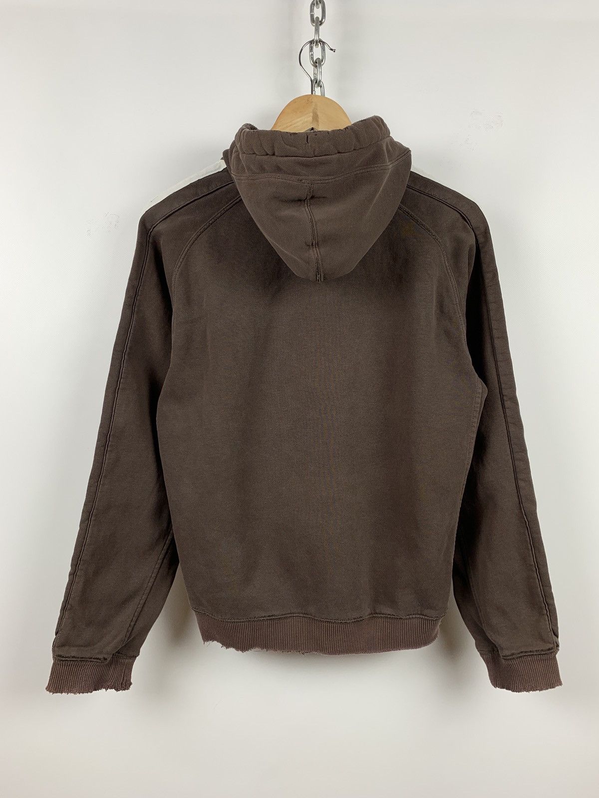 Nike Vintage Nike Big Logo Very Distressed Brown Hoodie Size US S / EU 44-46 / 1 - 11 Thumbnail
