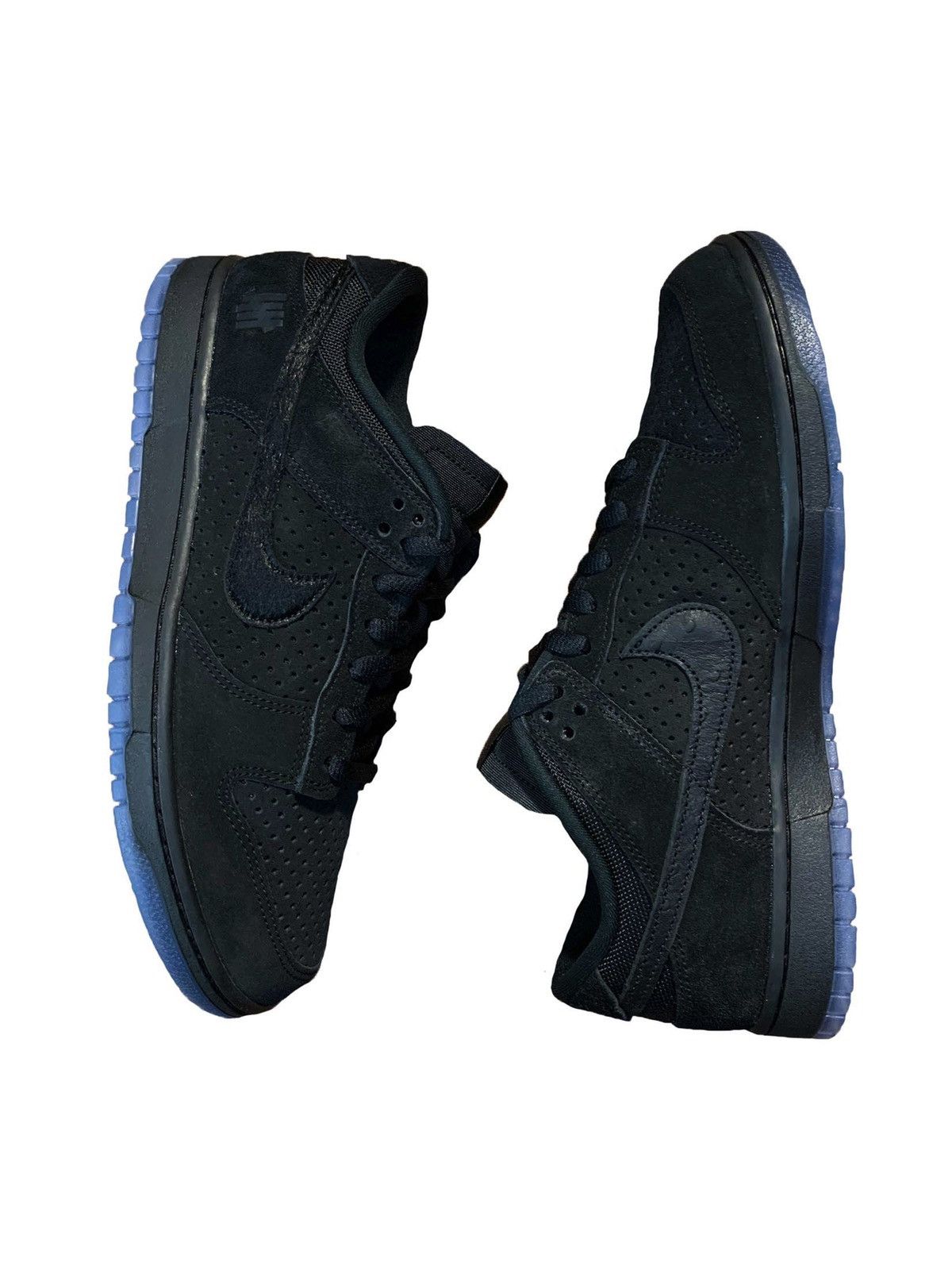 undefeated dunk vs af1 black