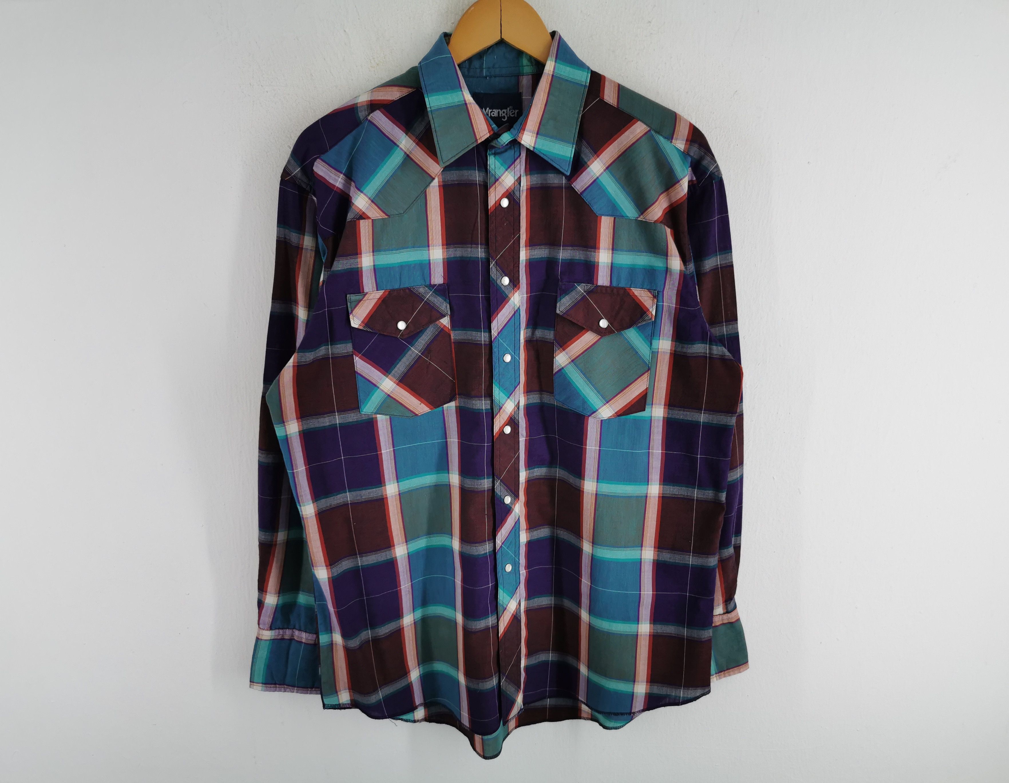 Vintage 90s Wrangler Button Up Checkered Shirt Size L