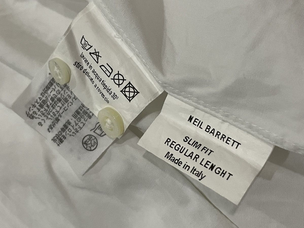 Neil Barrett Neil Barrett Heart Shirt Size US S / EU 44-46 / 1 - 5 Thumbnail