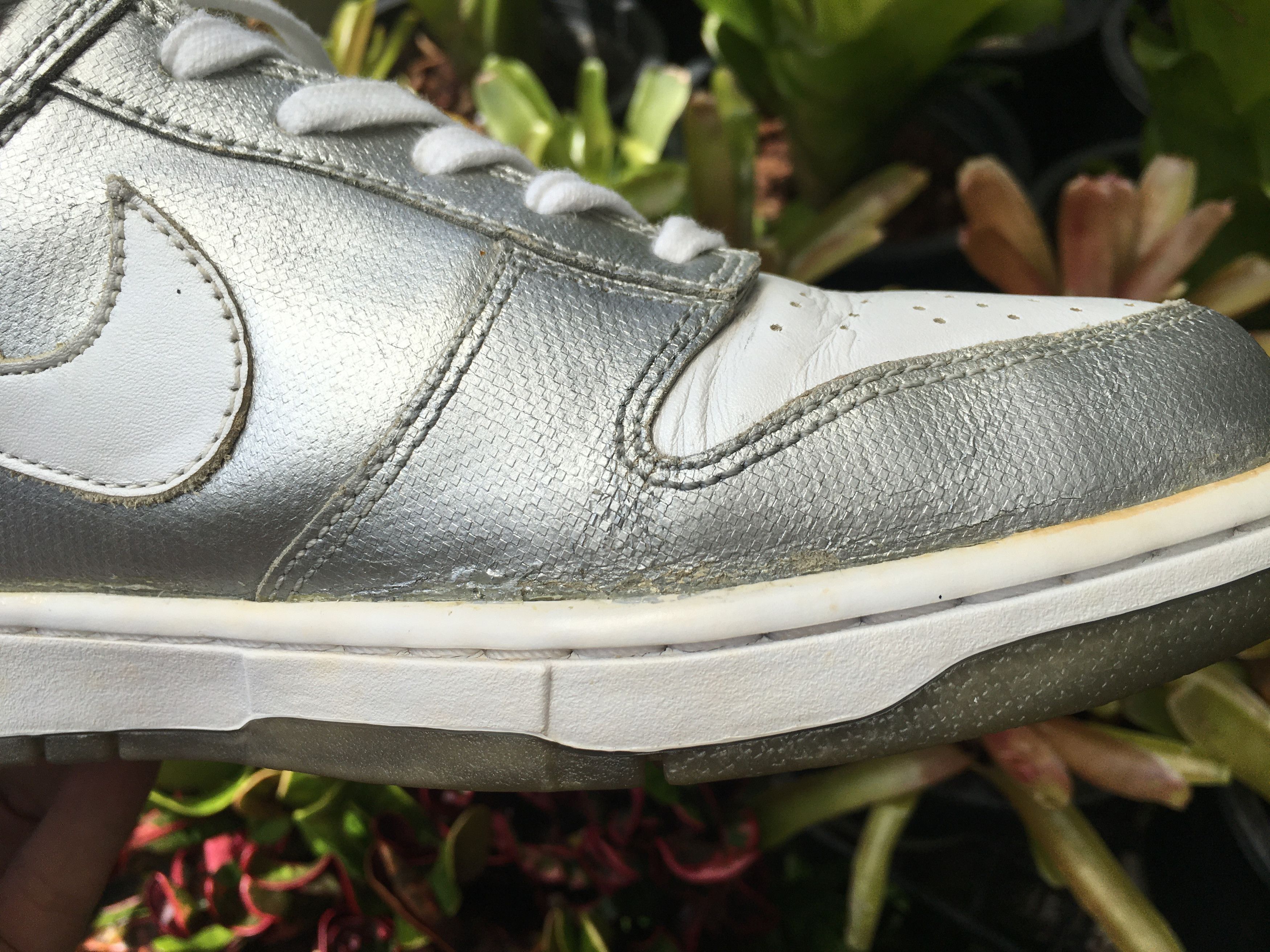 Nike 🔥 Rare Nike Dunk Low Metallic Silver 2006 WMNS Size US 10.5 / IT 40.5 - 22 Thumbnail