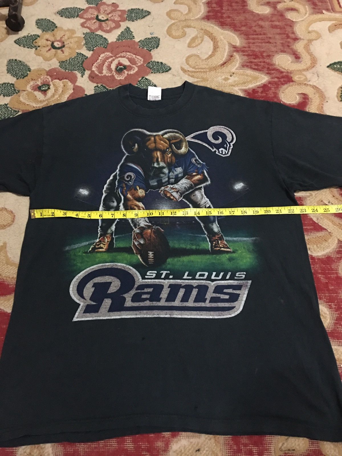 NFL × Vintage Vintage NFL St. Louis Rams T-Shirt Size US XL / EU 56 / 4 - 10 Thumbnail