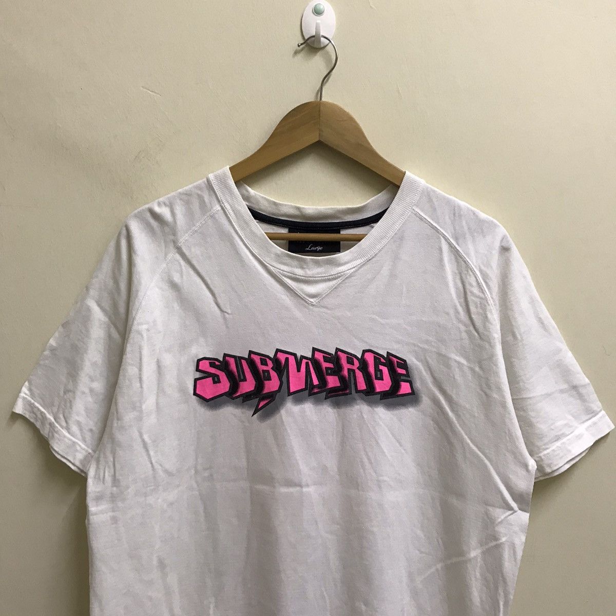 Band Tees Last Night A DJ Saved My Life song by Indeep tshirt Size US L / EU 52-54 / 3 - 3 Thumbnail