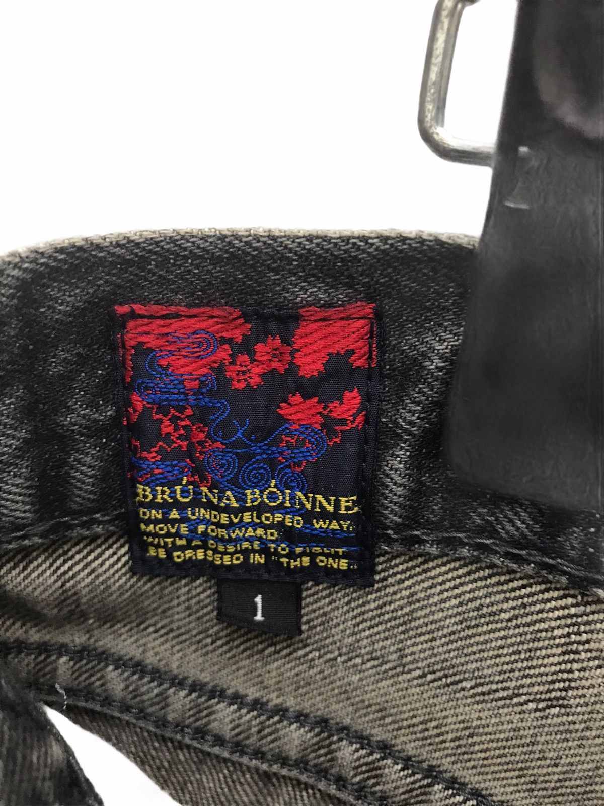 BRU NA BOINNE Bru Na Boinne Japan Black Grey Distressed Denim Jeans Size US 32 / EU 48 - 7 Thumbnail