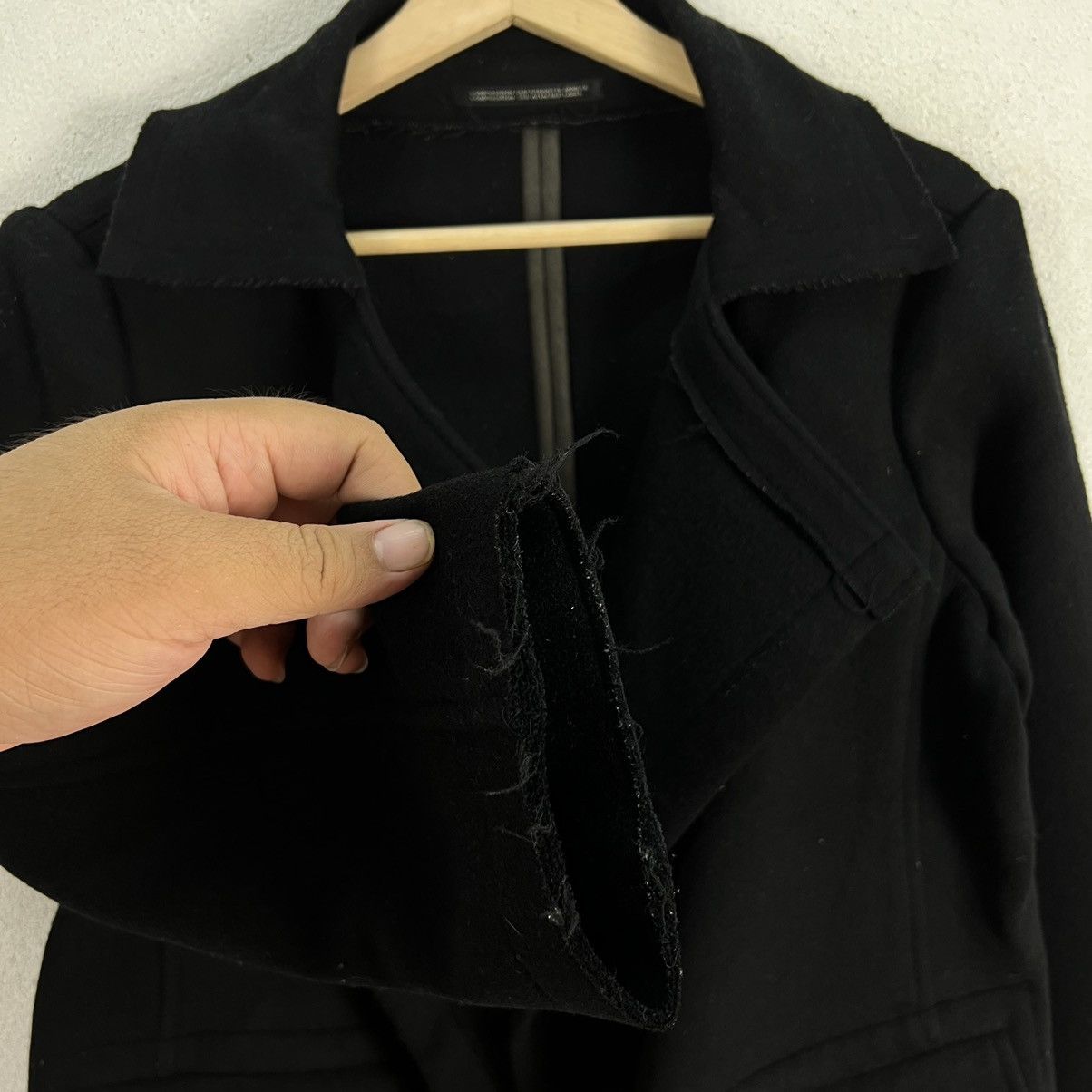 Yohji Yamamoto RUNWAY AUTUMN WINTER WOOL JACKET SIGNATURE YOHJI YAMAMOTO Size US M / EU 48-50 / 2 - 7 Thumbnail