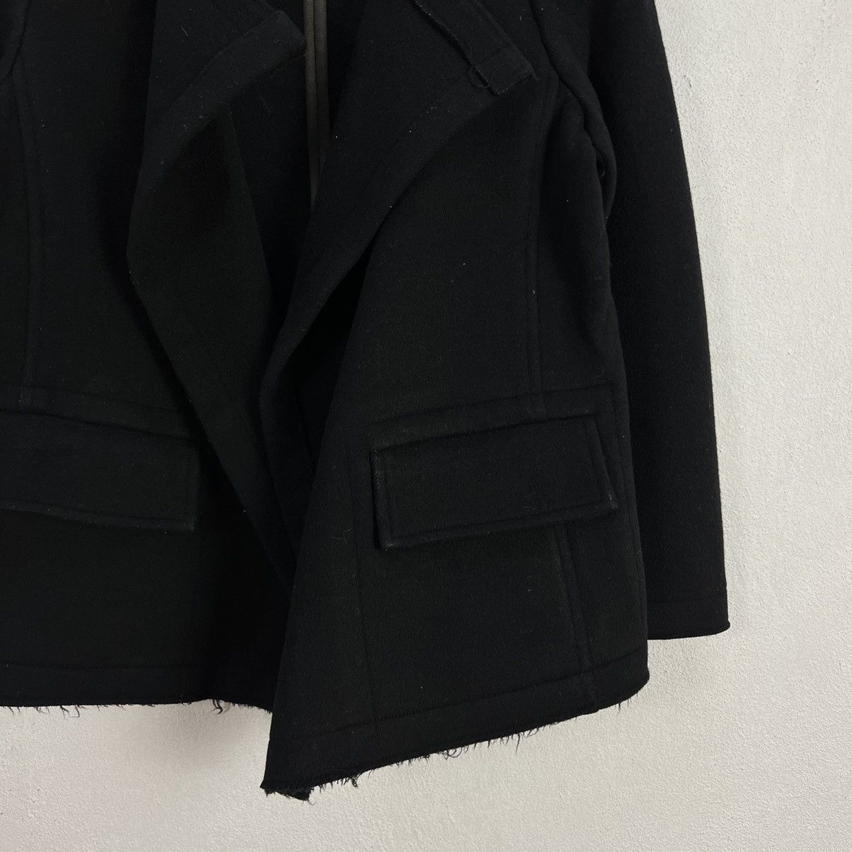 Yohji Yamamoto RUNWAY AUTUMN WINTER WOOL JACKET SIGNATURE YOHJI YAMAMOTO Size US M / EU 48-50 / 2 - 5 Thumbnail