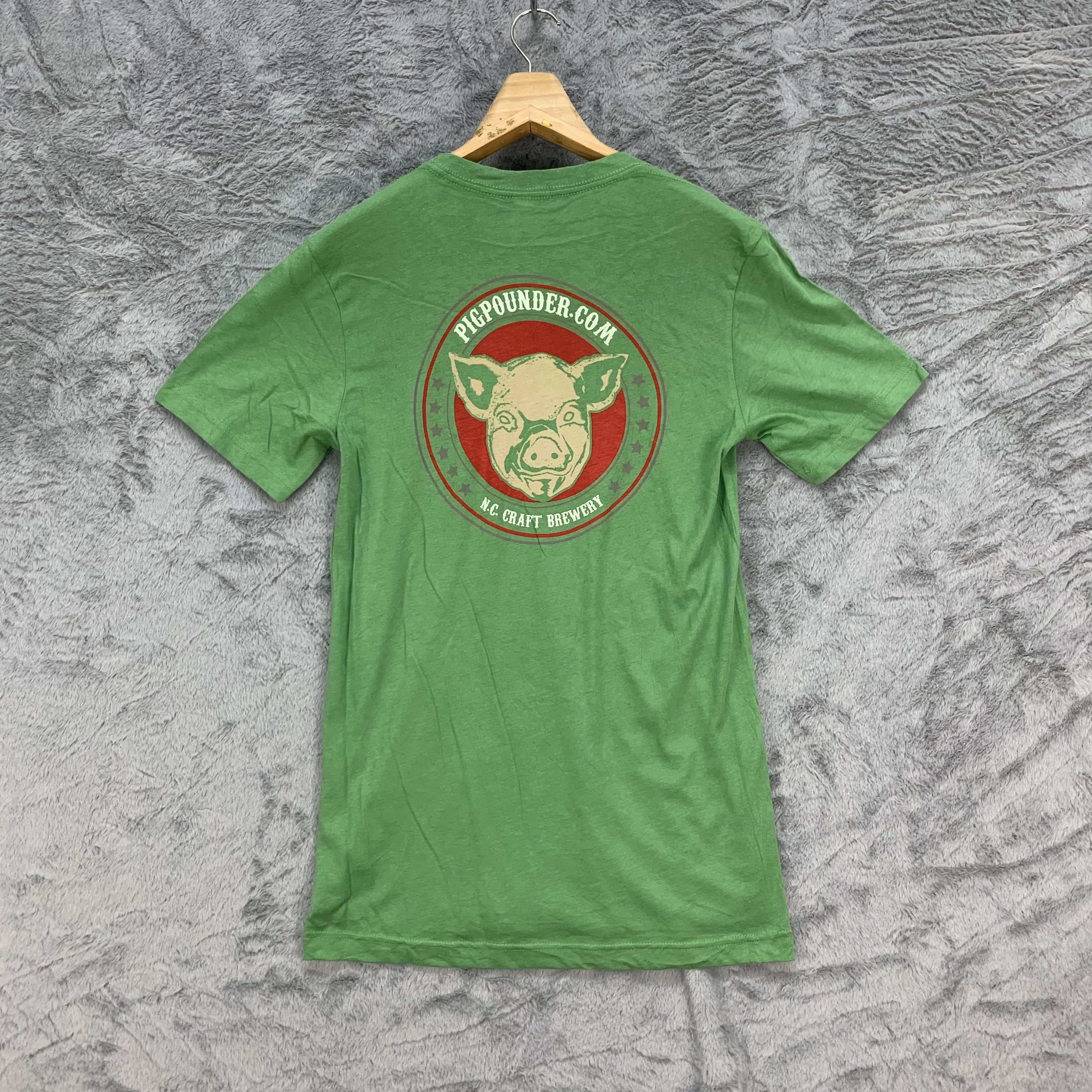 Canvas Pigpounder.com N.C. Craft Brewery Green T Shirt #4177-145 Size US S / EU 44-46 / 1 - 1 Thumbnail