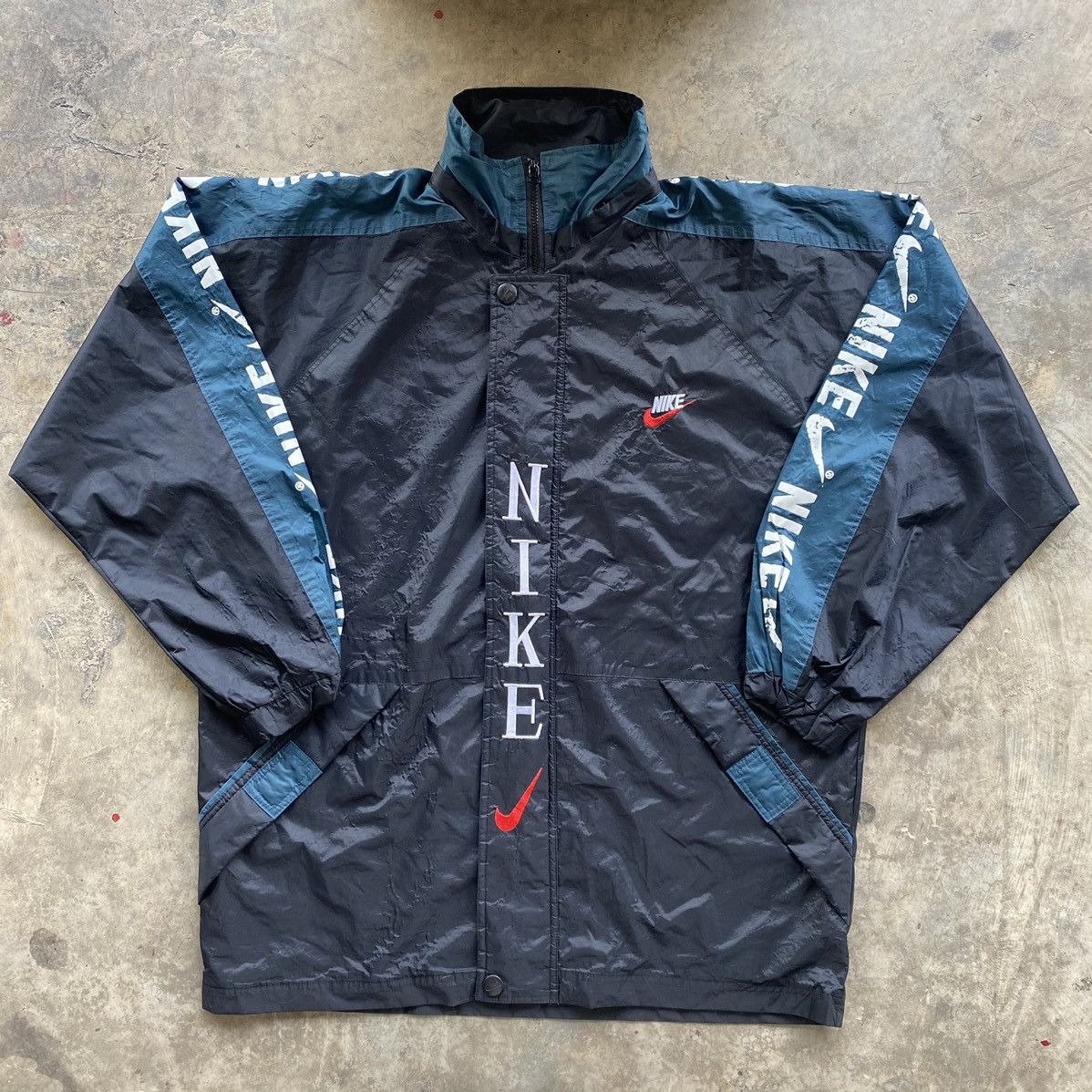 Nike × Vintage Rare Vintage Nike Spell Out Windbreaker Jacket Size US XXL / EU 58 / 5 - 1 Thumbnail