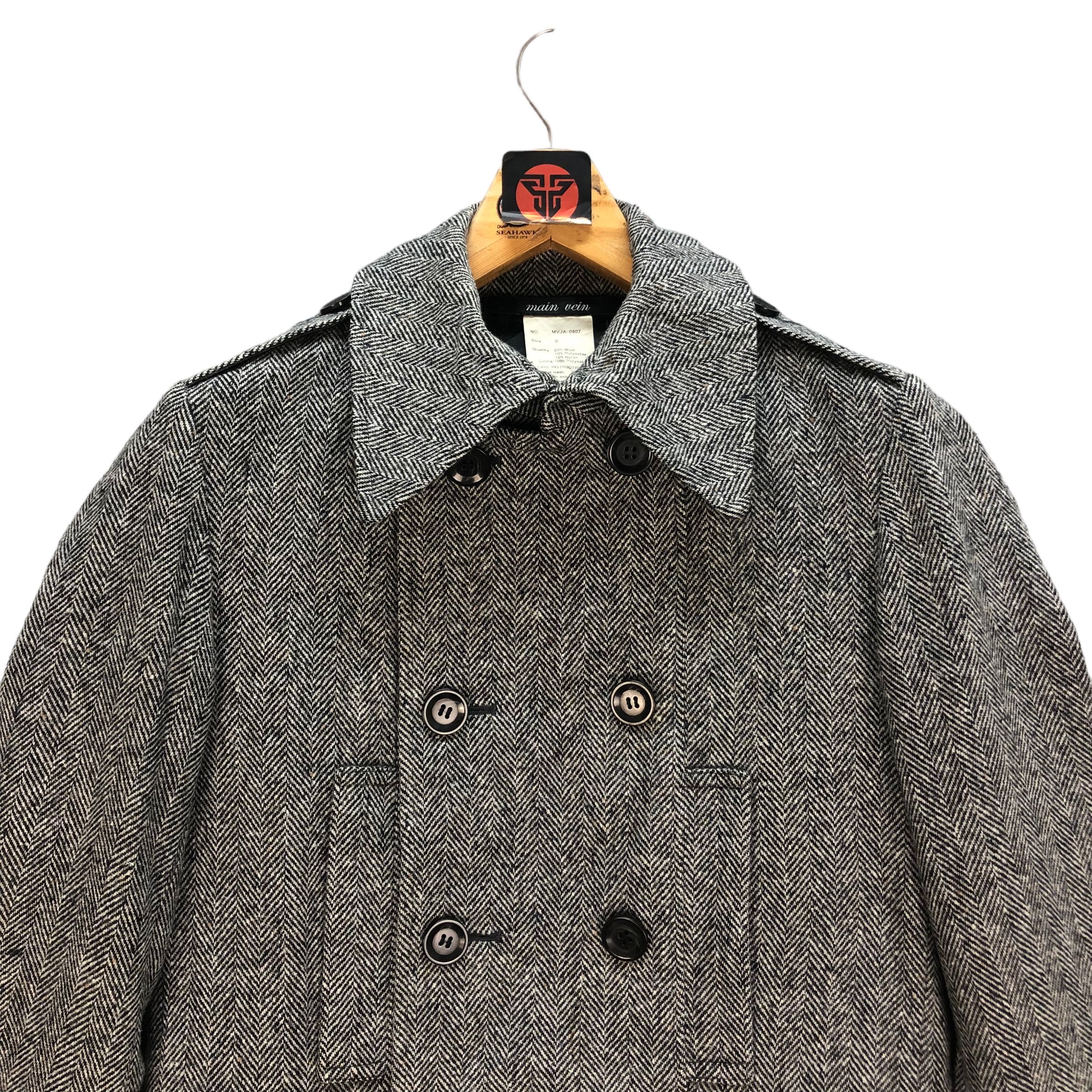 Japanese Brand MAIN VEIN HERRINGBONE DOUBLE BREASTED BELTED COAT #7226-120 Size US S / EU 44-46 / 1 - 2 Thumbnail