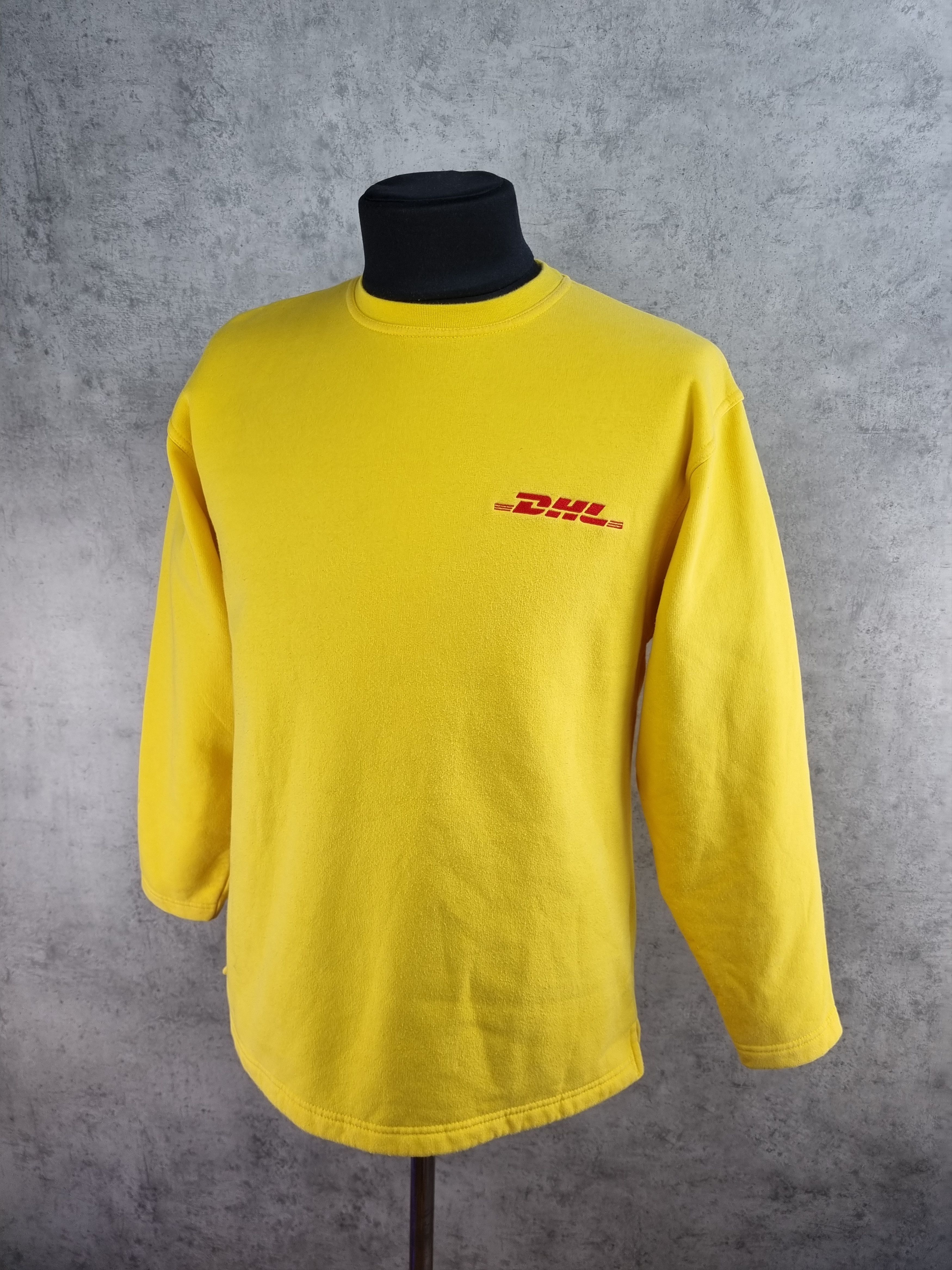 Other 90s DHL Big Logo Vintage Sweatshirt VETEMENTS Style Size US M / EU 48-50 / 2 - 5 Thumbnail