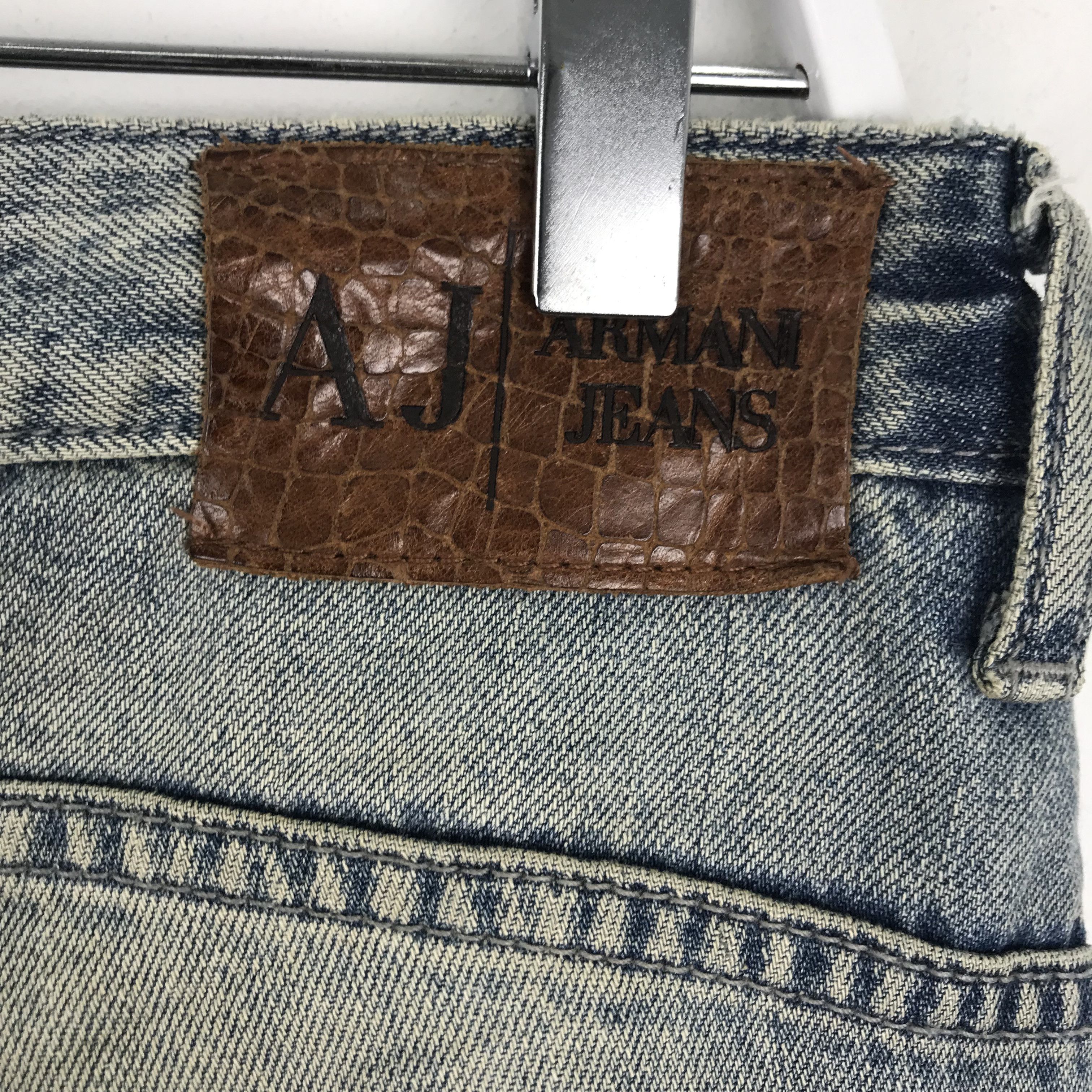 Armani X226 ARMANI JEANS RIPPED DISTRESSED JEANS NIRVANA STYLE Size US 33 - 3 Thumbnail