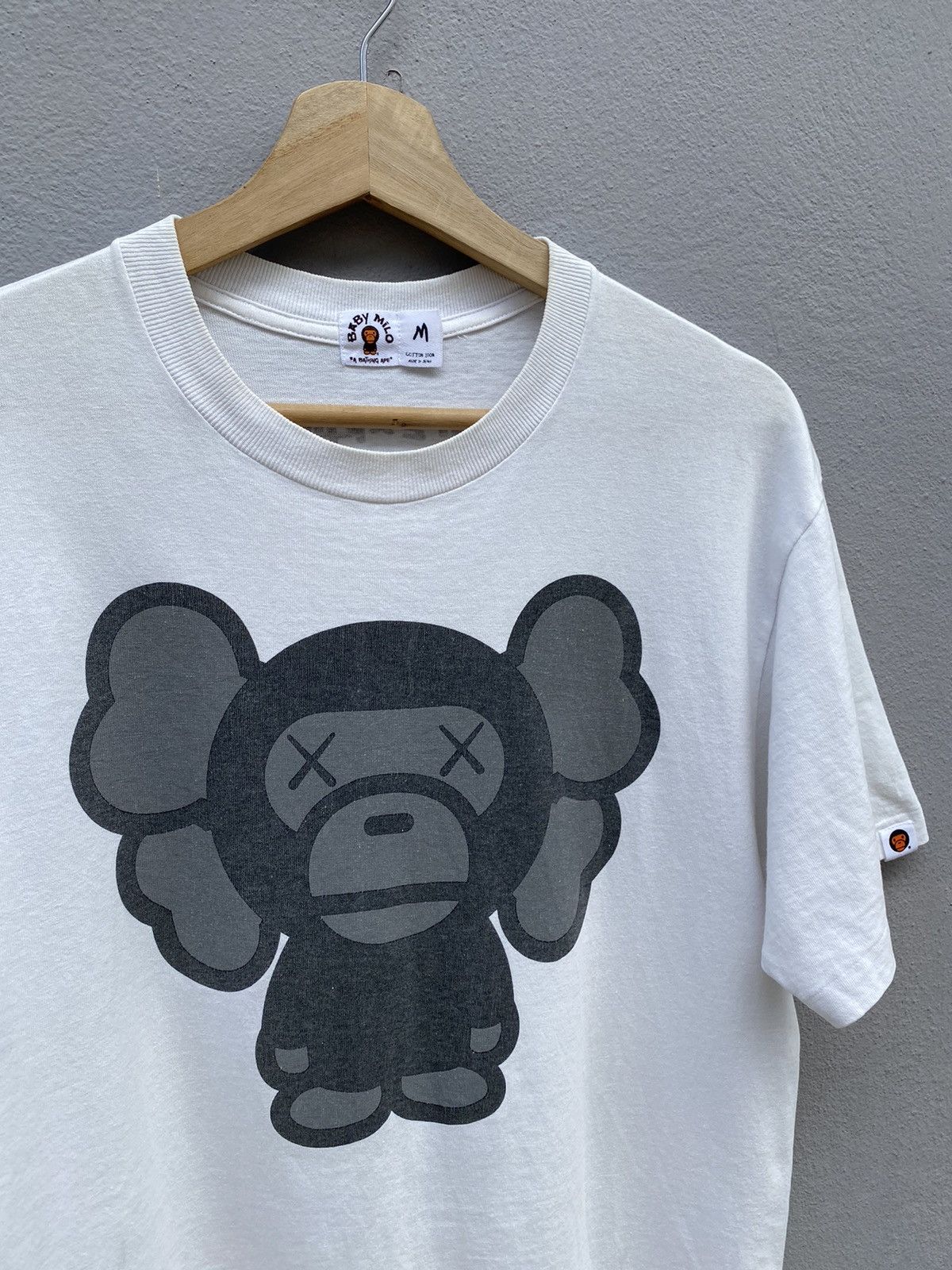 Bape × Kaws 2005 Bape x Kaws Baby Milo Tee Size US M / EU 48-50 / 2 - 6 Thumbnail