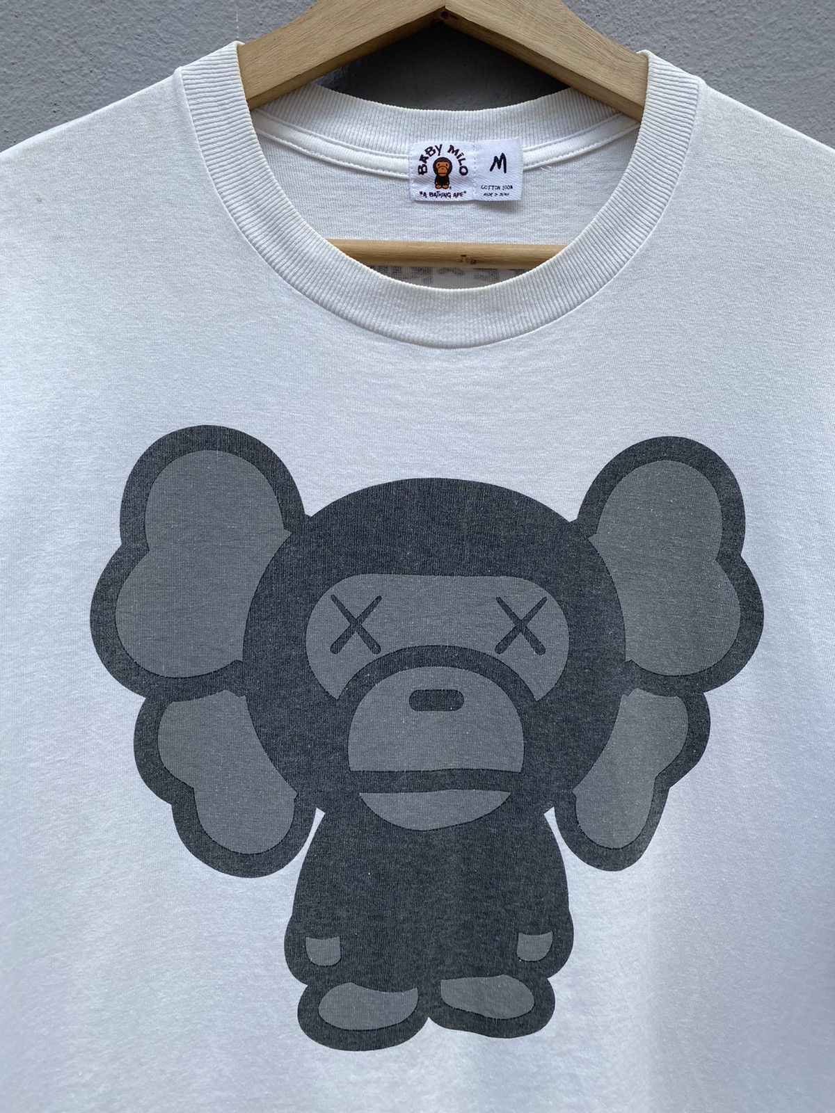 Bape × Kaws 2005 Bape x Kaws Baby Milo Tee Size US M / EU 48-50 / 2 - 4 Thumbnail