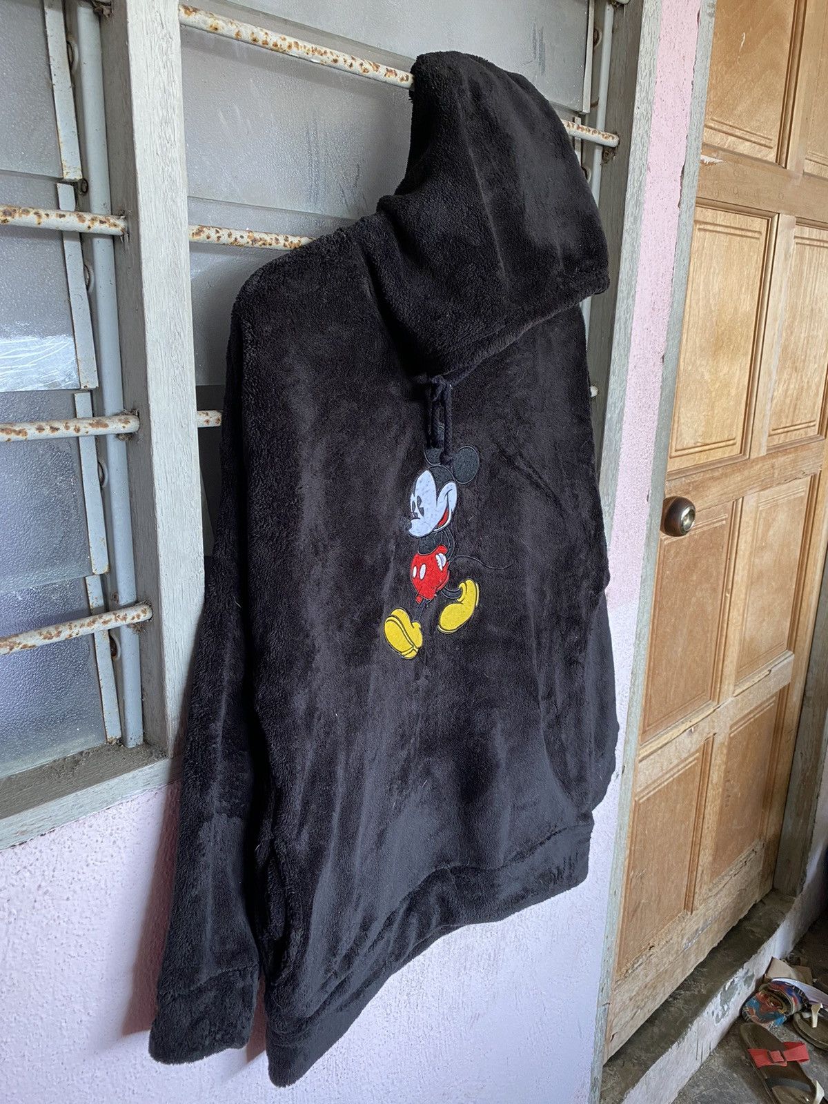 Disney × Mickey Mouse ⚡️Steals⚡️ Mickey Mouse Big Logo Fleece Hoodies Size US M / EU 48-50 / 2 - 3 Thumbnail