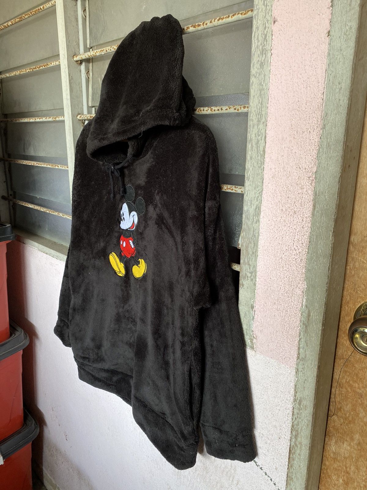Disney × Mickey Mouse ⚡️Steals⚡️ Mickey Mouse Big Logo Fleece Hoodies Size US M / EU 48-50 / 2 - 4 Thumbnail