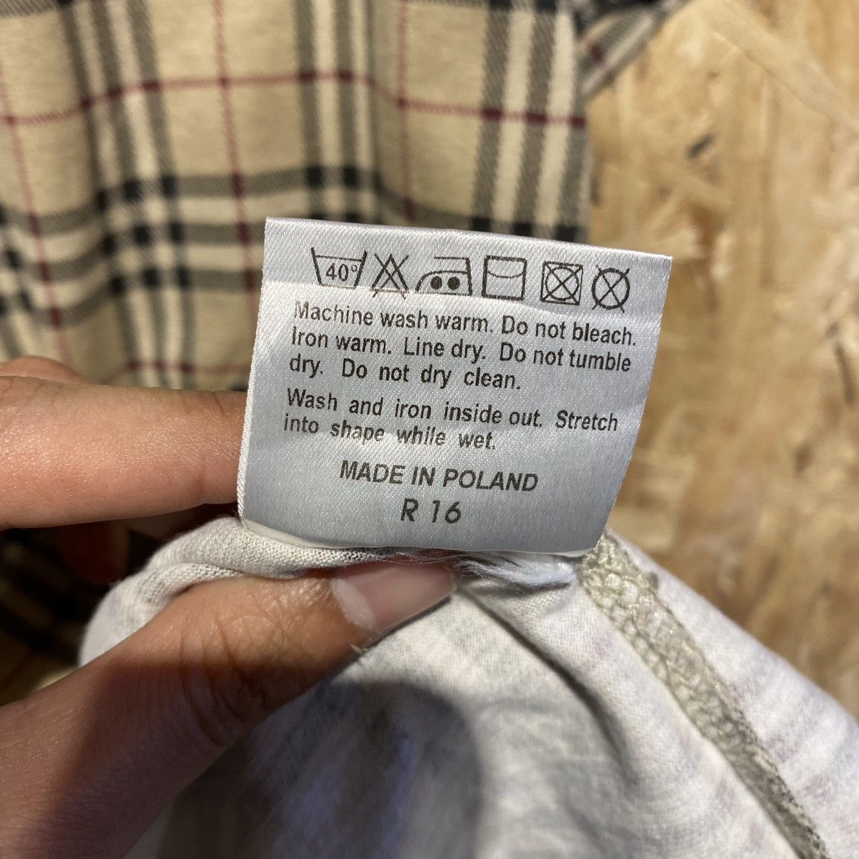 Burberry × Burberry Prorsum Burberry London Fullprint Checked Tee Like New Size US M / EU 48-50 / 2 - 6 Thumbnail