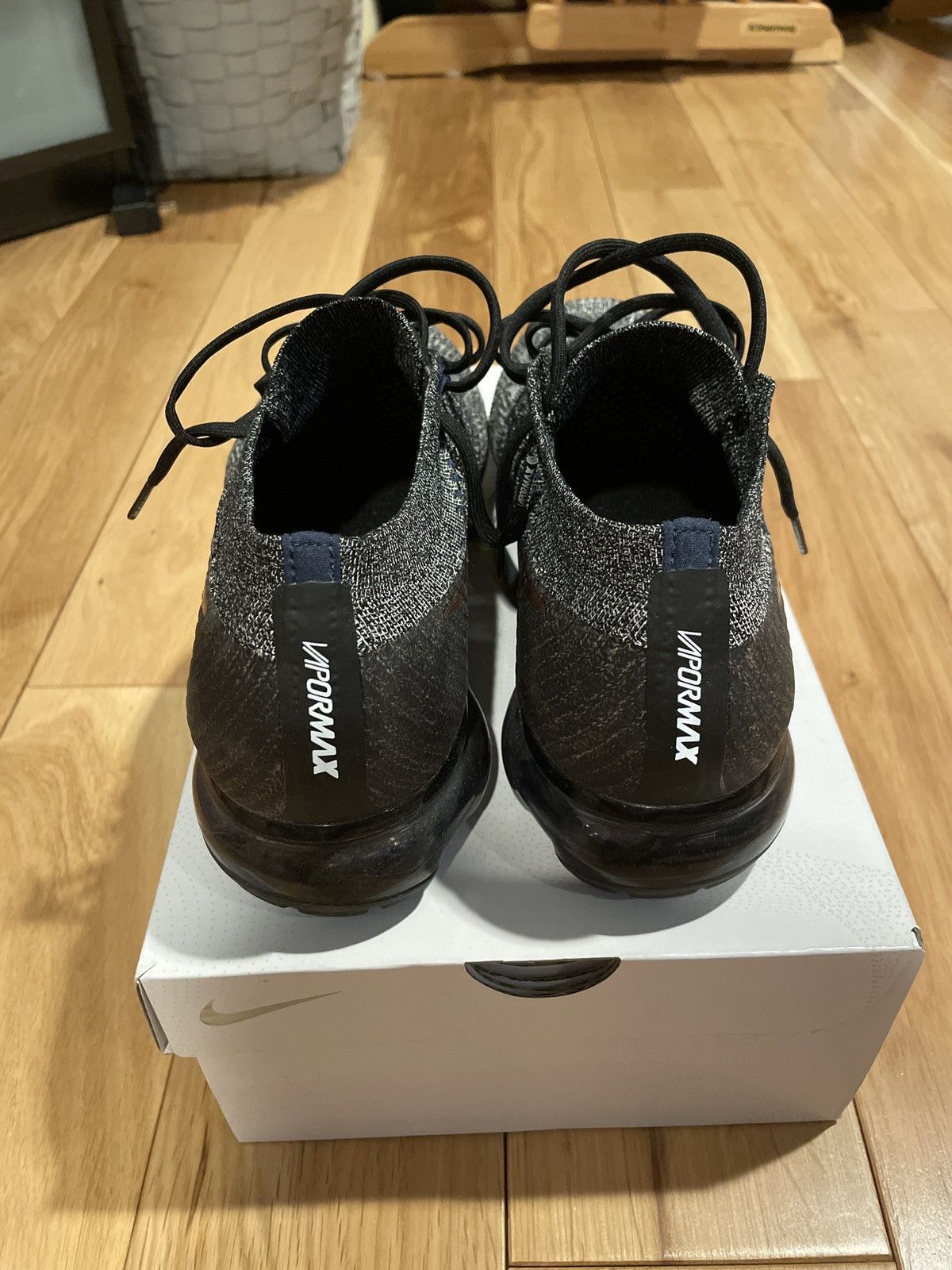 Vintage Nike Air VaporMax Explorer Dark RARE Size US 9 / EU 42 - 5 Thumbnail