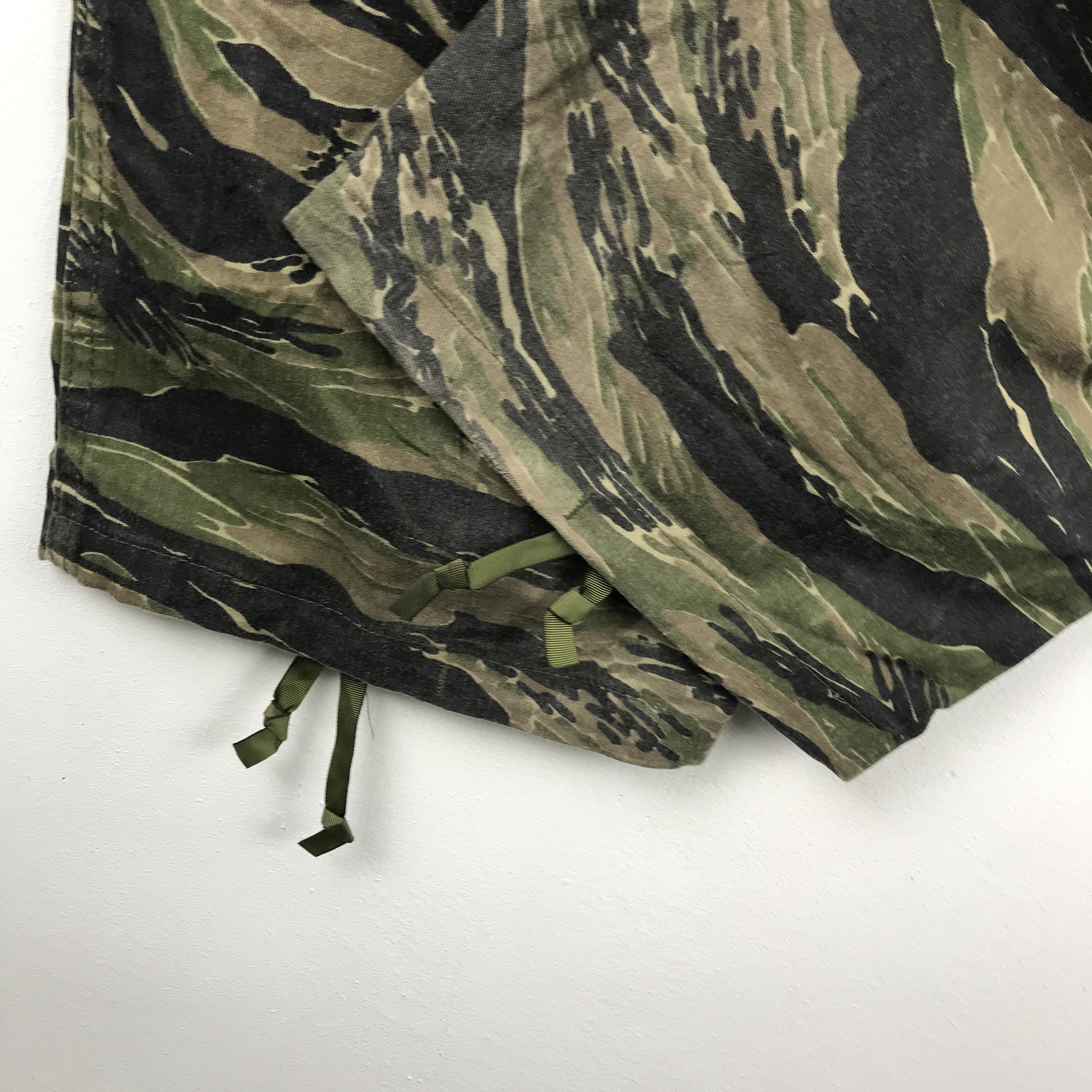 Vintage X253 BIG SIZE! VTG TIGER STRIPE ARMY CAMO PANTS RARE! Size US 44 / EU 60 - 3 Thumbnail